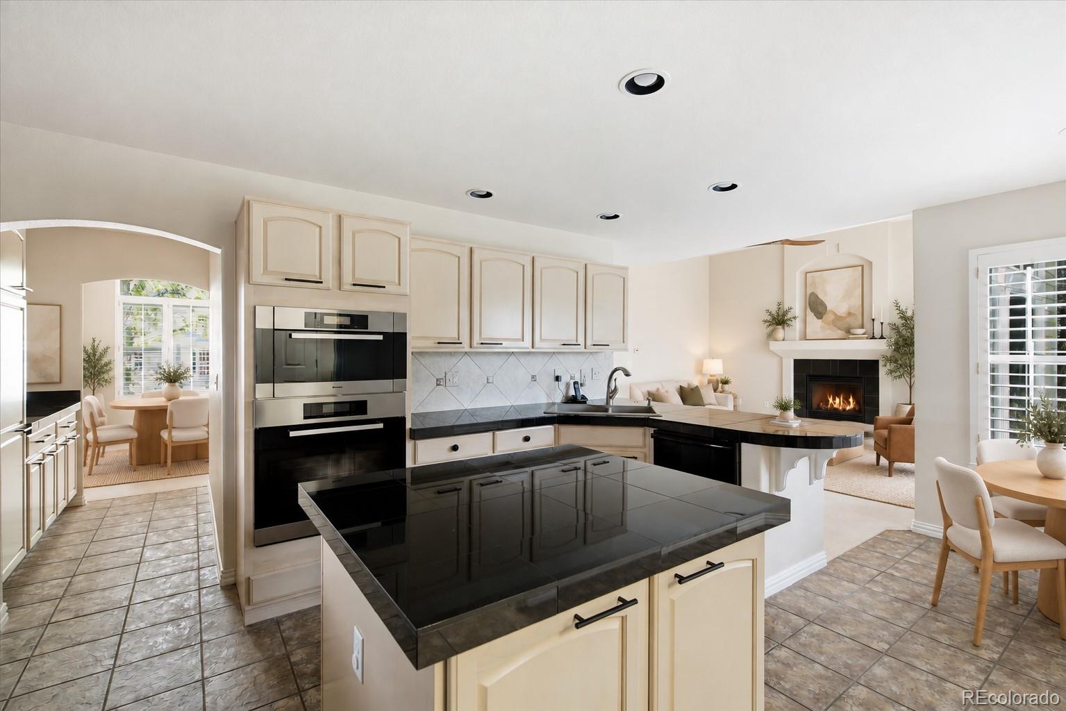 MLS Image #11 for 1011 s valentia street,denver, Colorado