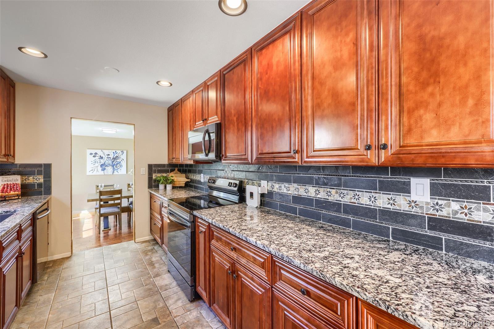 MLS Image #11 for 11781 w 46th avenue,wheat ridge, Colorado