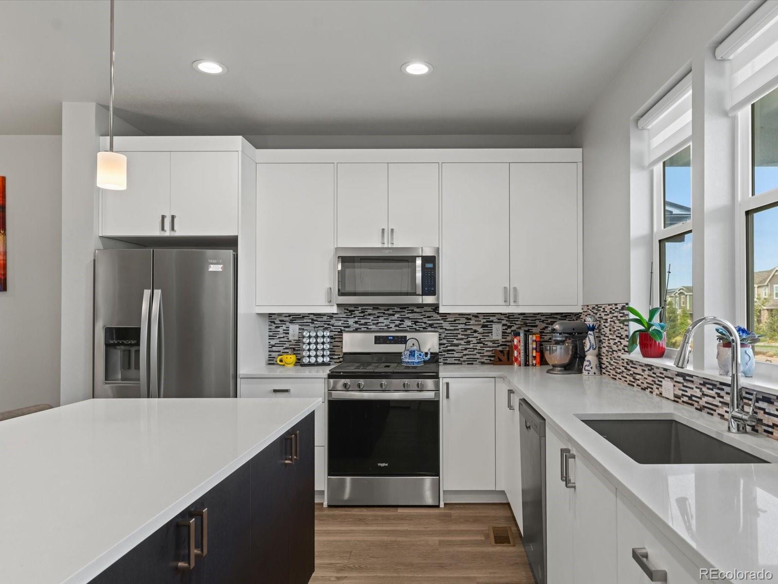 MLS Image #11 for 21472 e 60th avenue,aurora, Colorado
