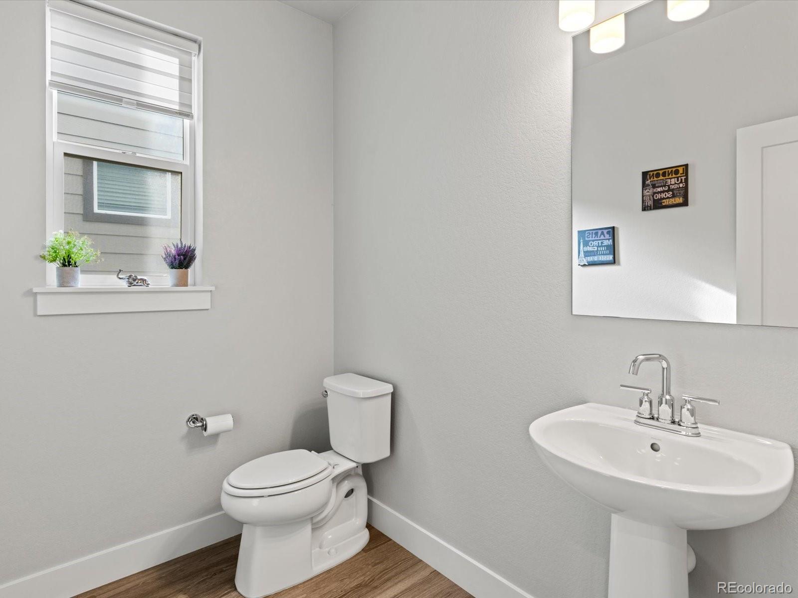 MLS Image #14 for 21472 e 60th avenue,aurora, Colorado