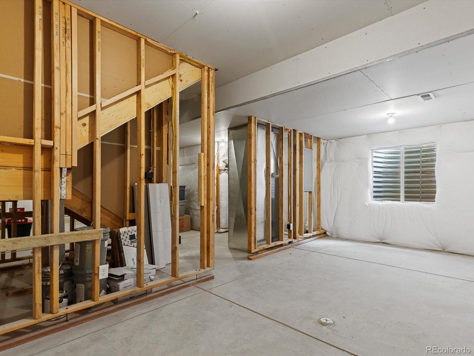 MLS Image #31 for 21472 e 60th avenue,aurora, Colorado