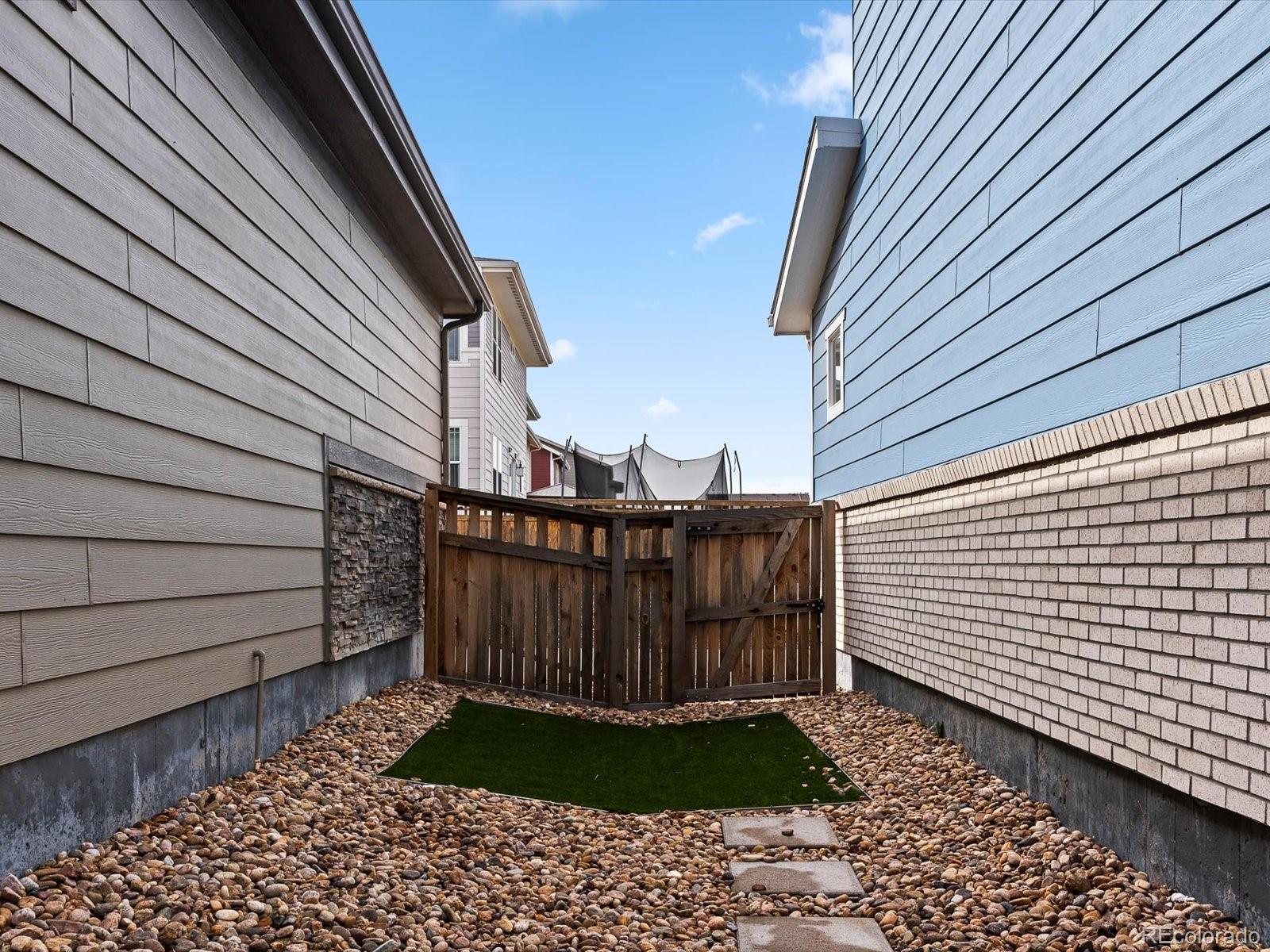 MLS Image #35 for 21472 e 60th avenue,aurora, Colorado