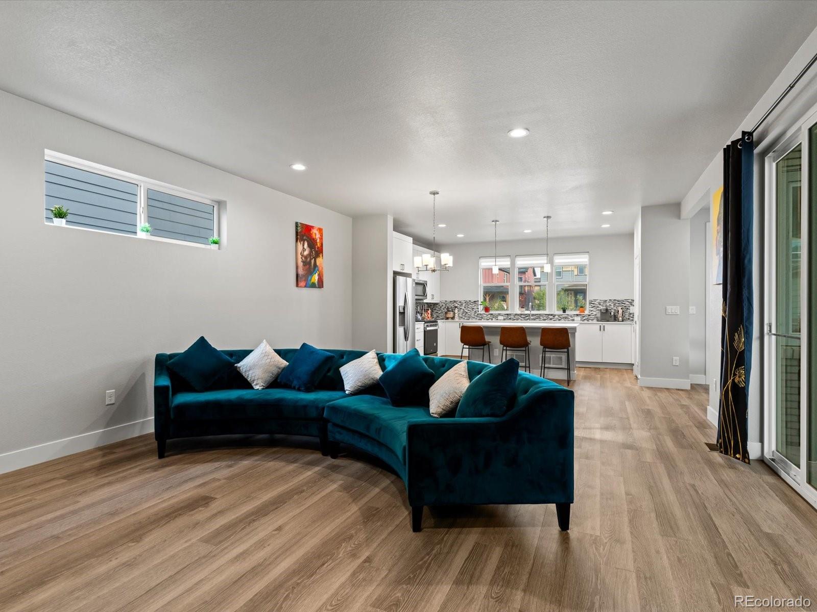 MLS Image #5 for 21472 e 60th avenue,aurora, Colorado