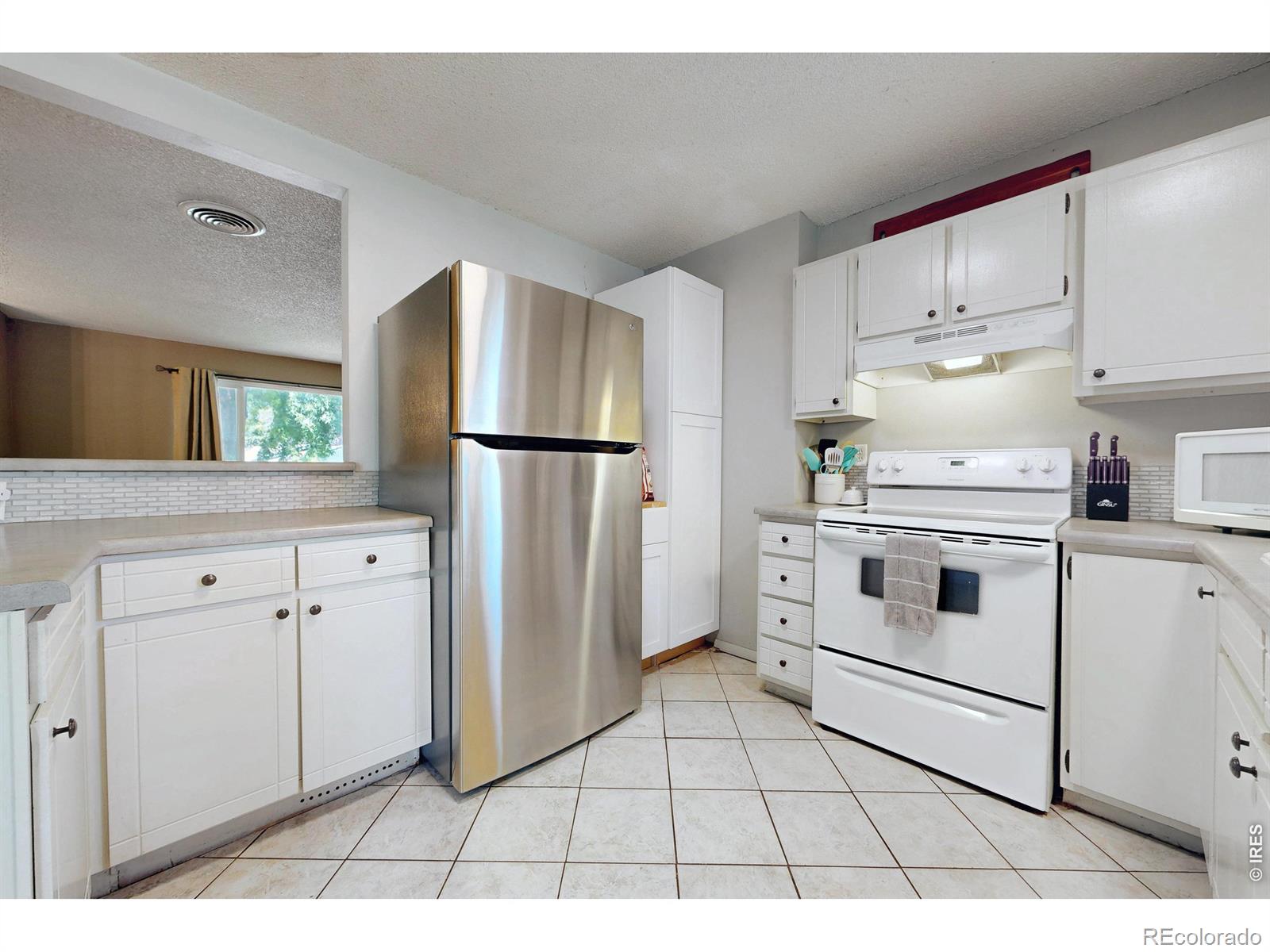 MLS Image #10 for 2342  33rd avenue,greeley, Colorado