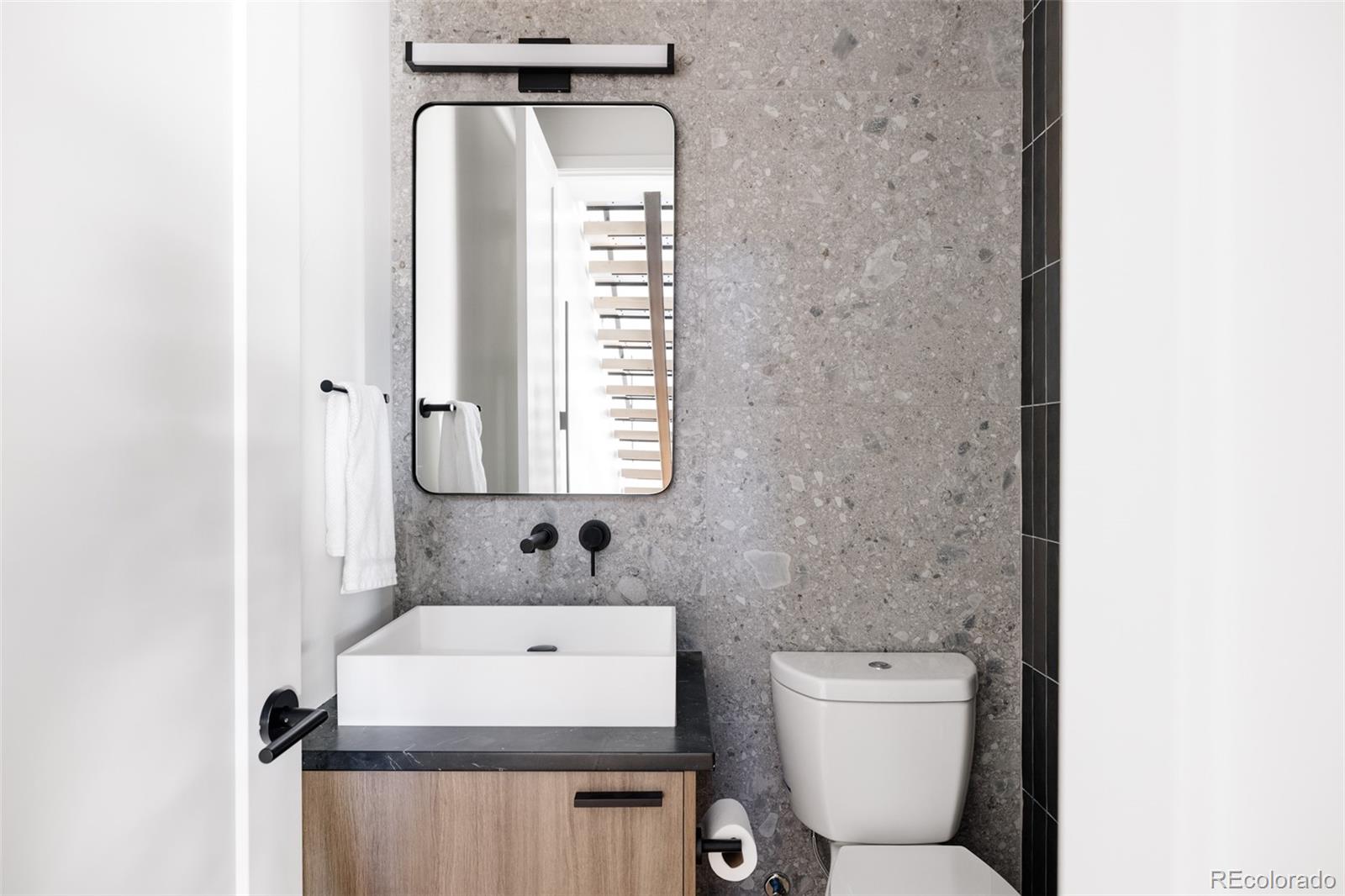 MLS Image #10 for 2433 s cherokee street,denver, Colorado