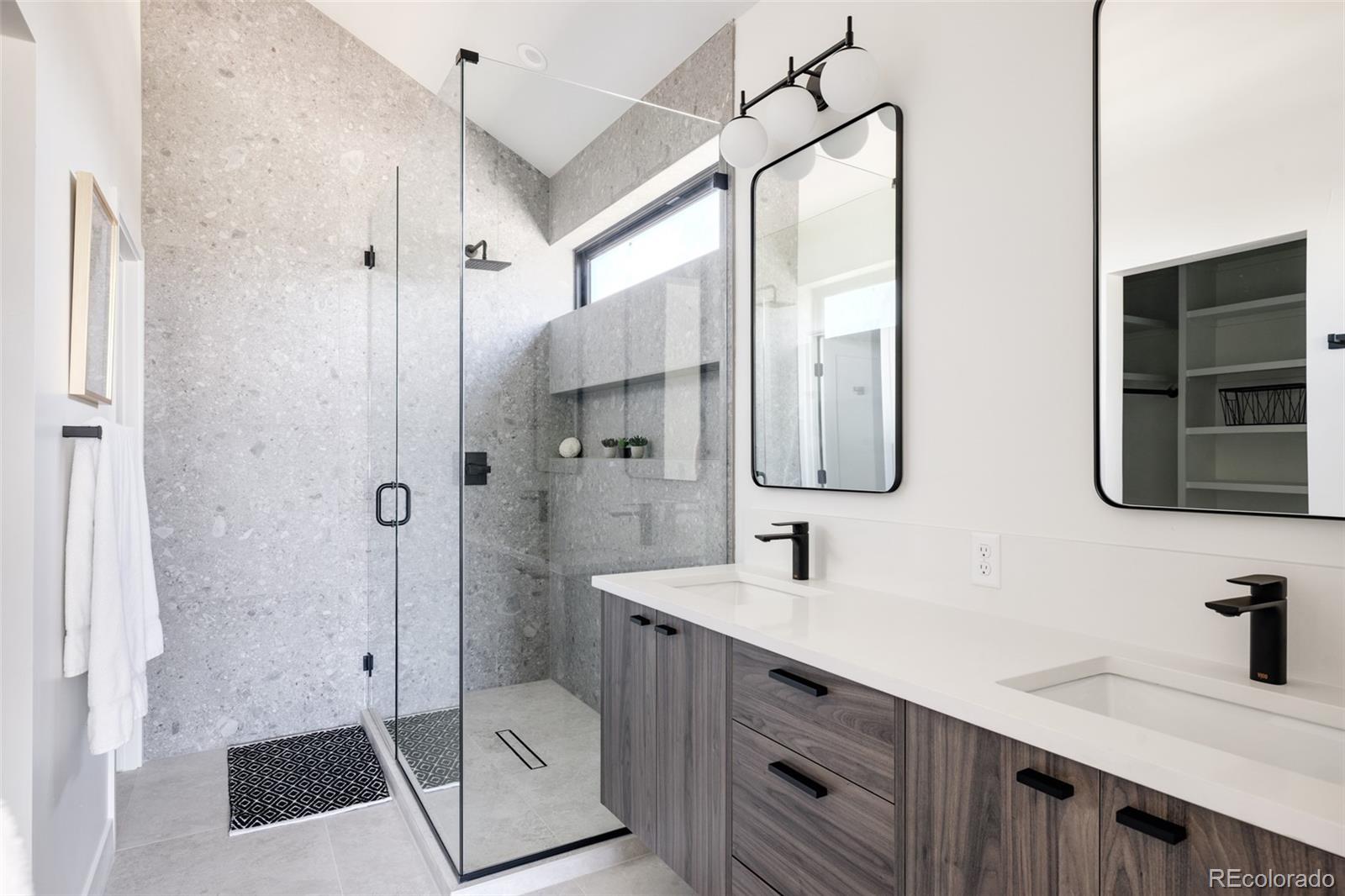 MLS Image #17 for 2433 s cherokee street,denver, Colorado