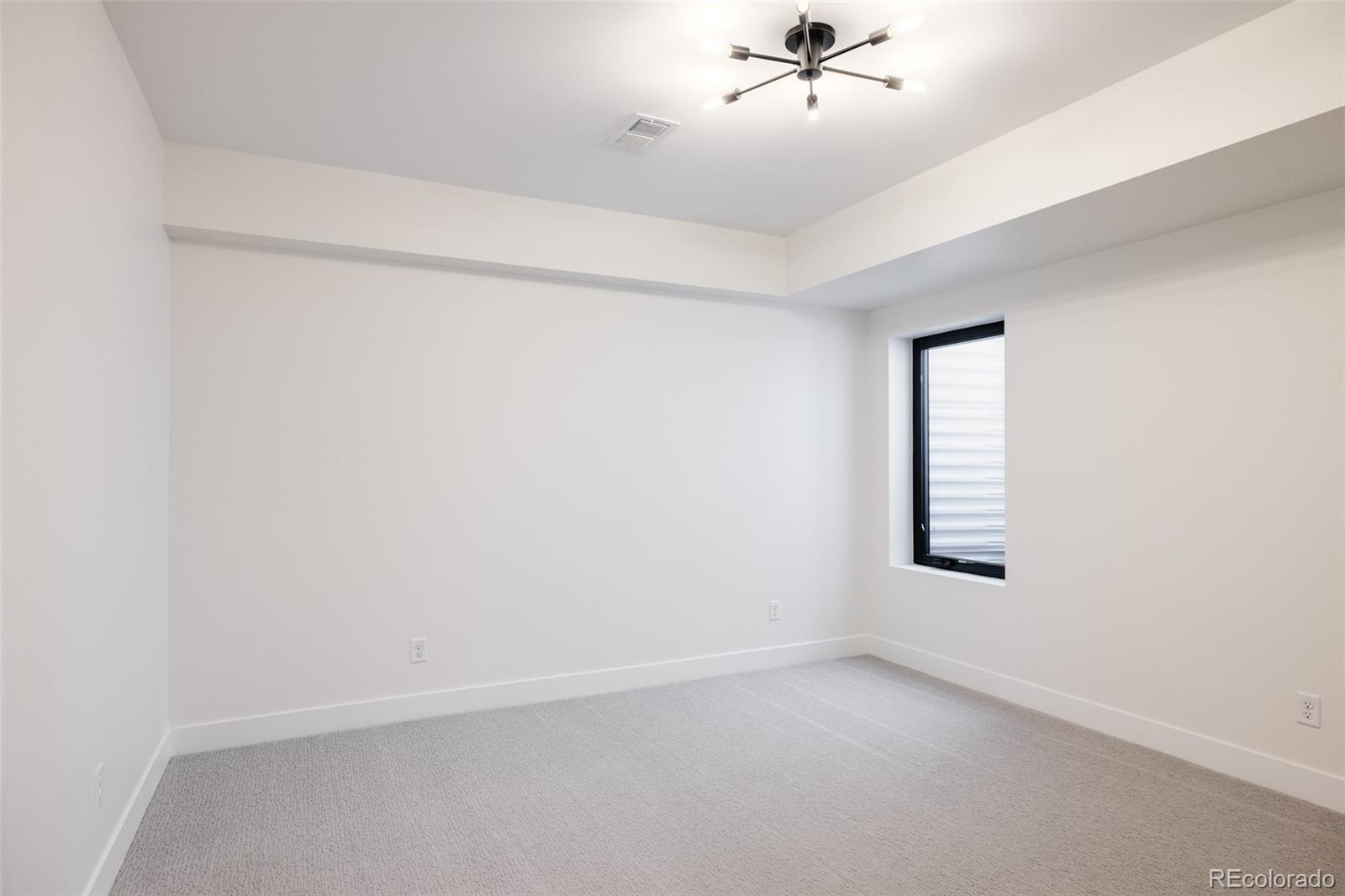 MLS Image #25 for 2433 s cherokee street,denver, Colorado