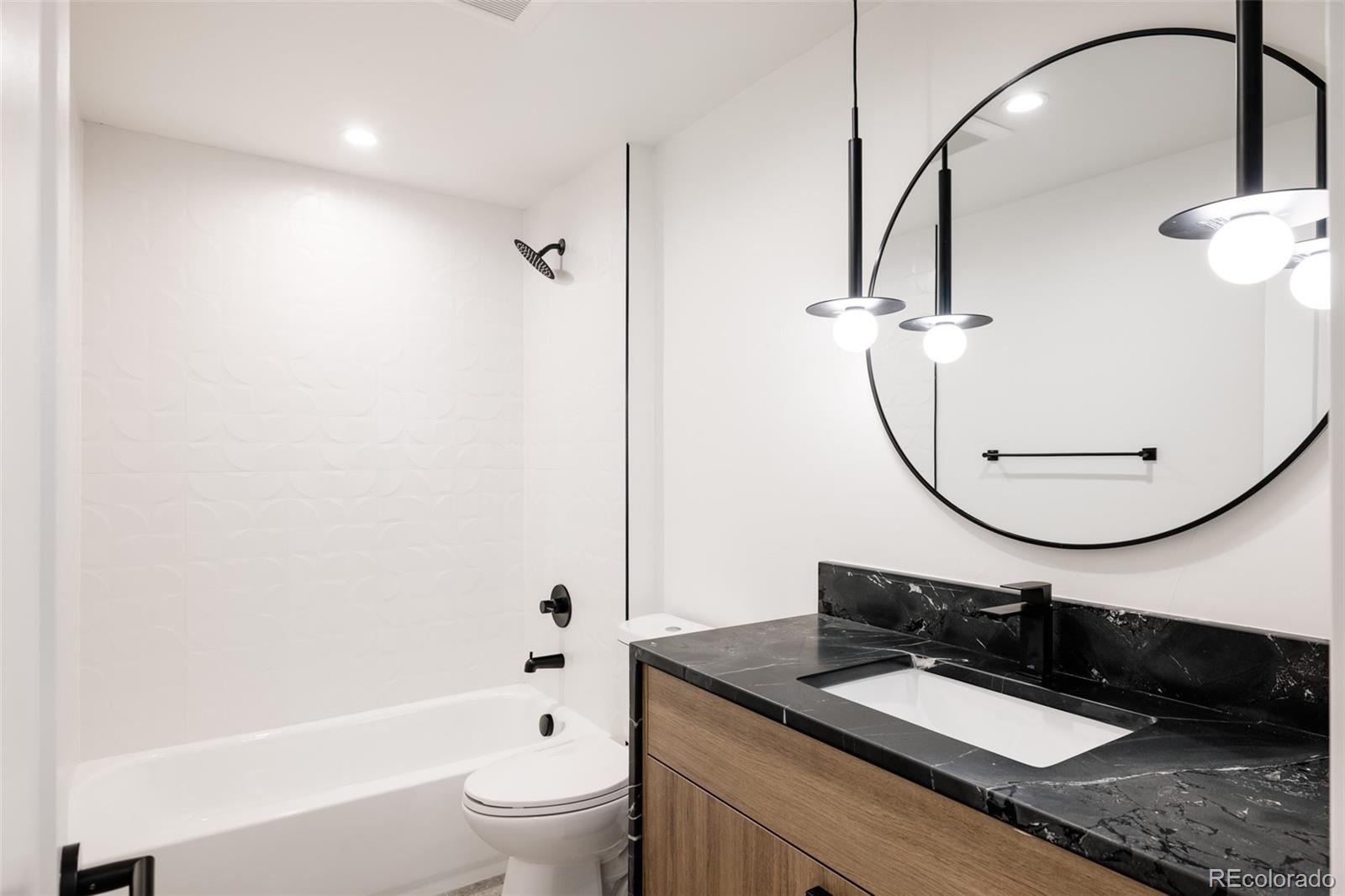 MLS Image #26 for 2433 s cherokee street,denver, Colorado