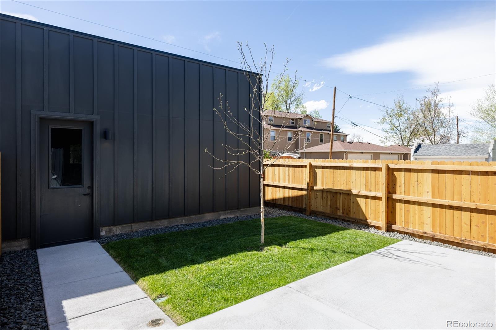 MLS Image #28 for 2433 s cherokee street,denver, Colorado