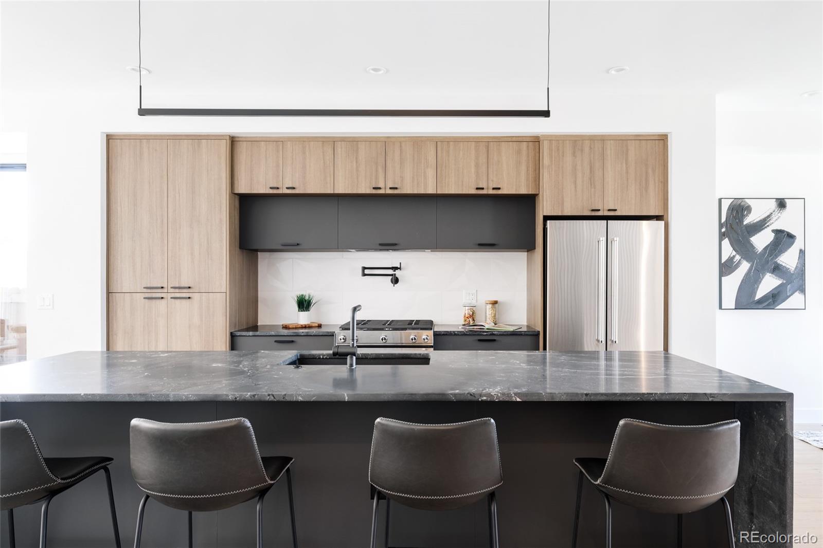 MLS Image #4 for 2433 s cherokee street,denver, Colorado