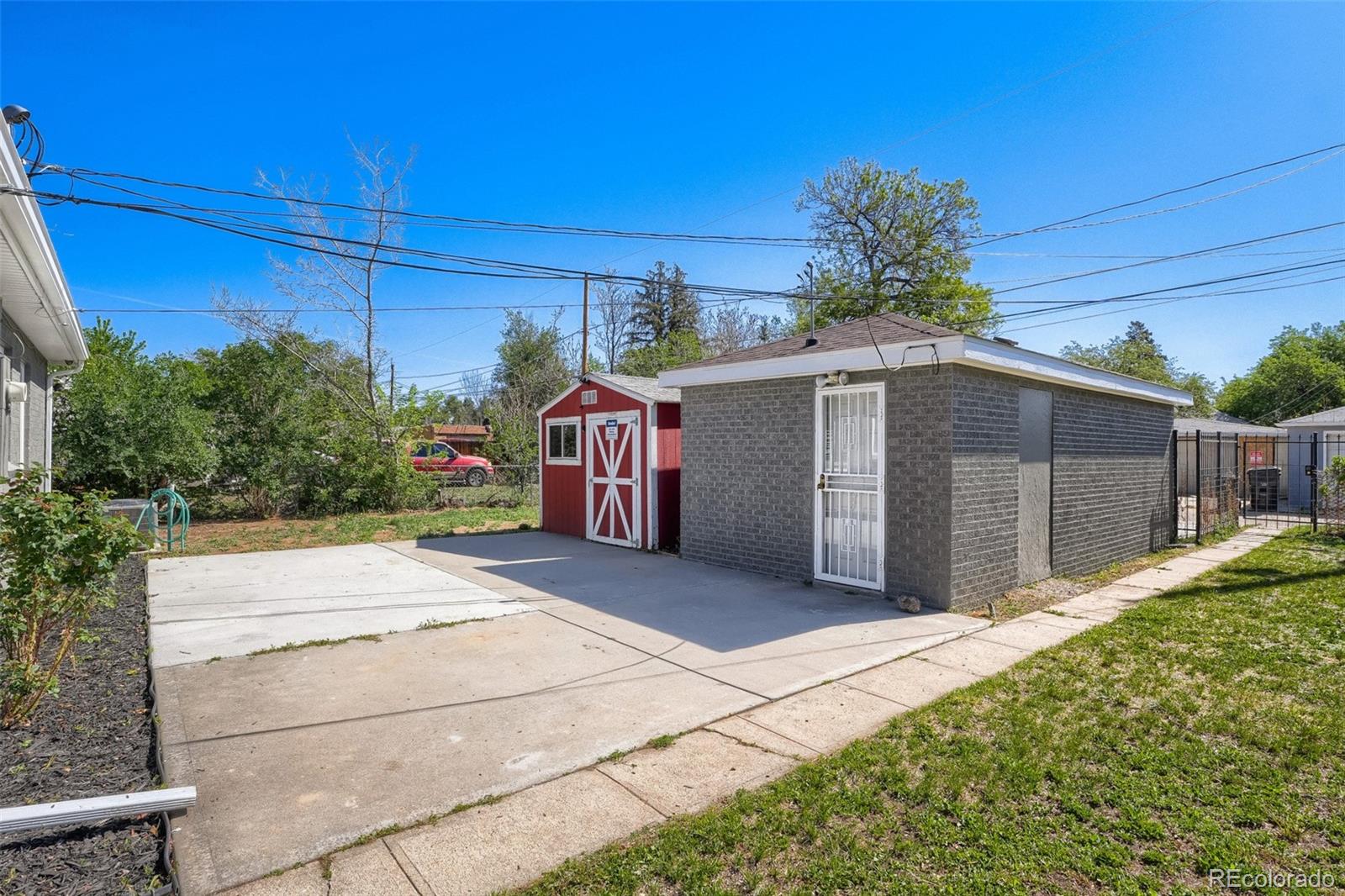 MLS Image #29 for 1558  spruce street,denver, Colorado
