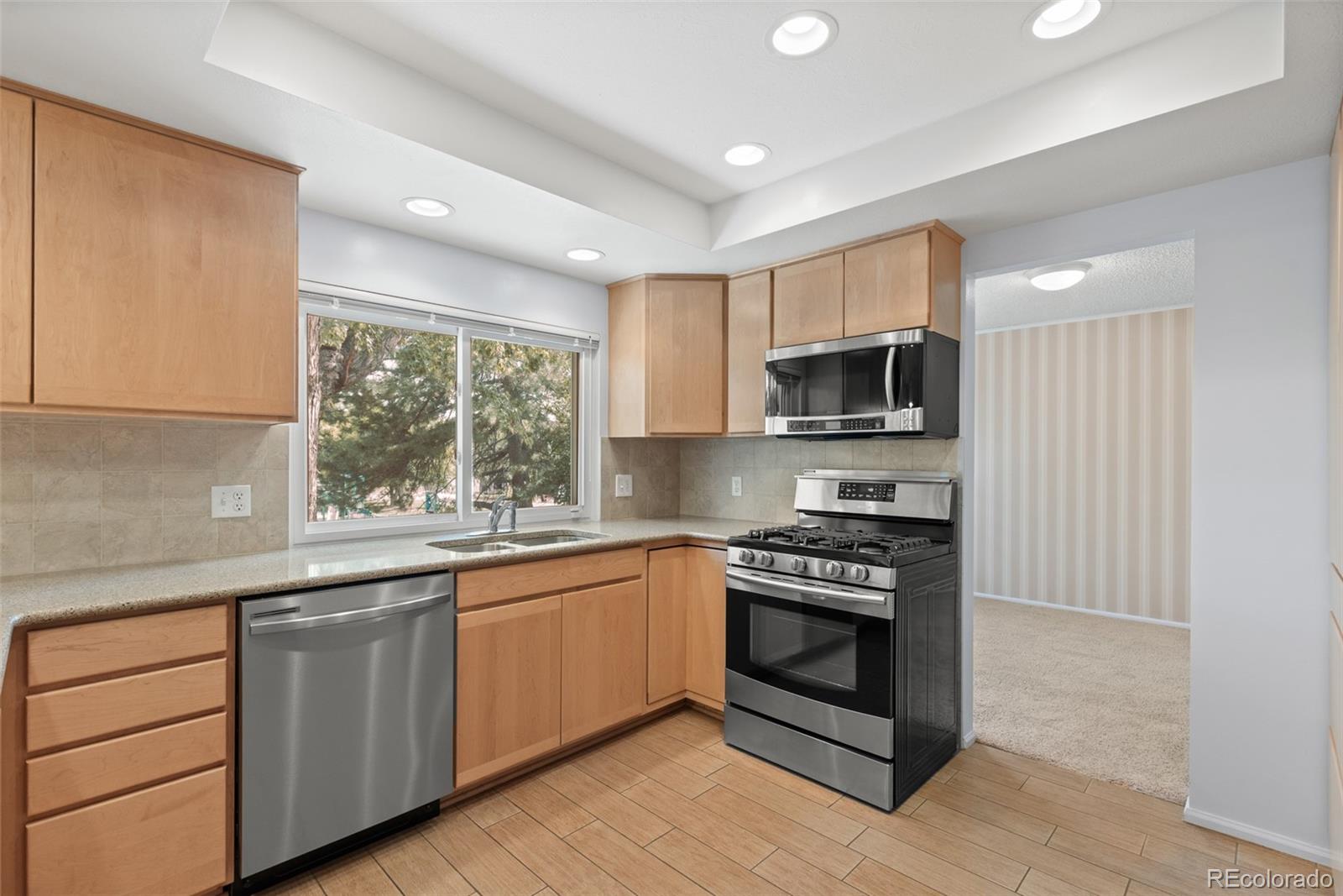 MLS Image #10 for 6360 s jasmine way,centennial, Colorado