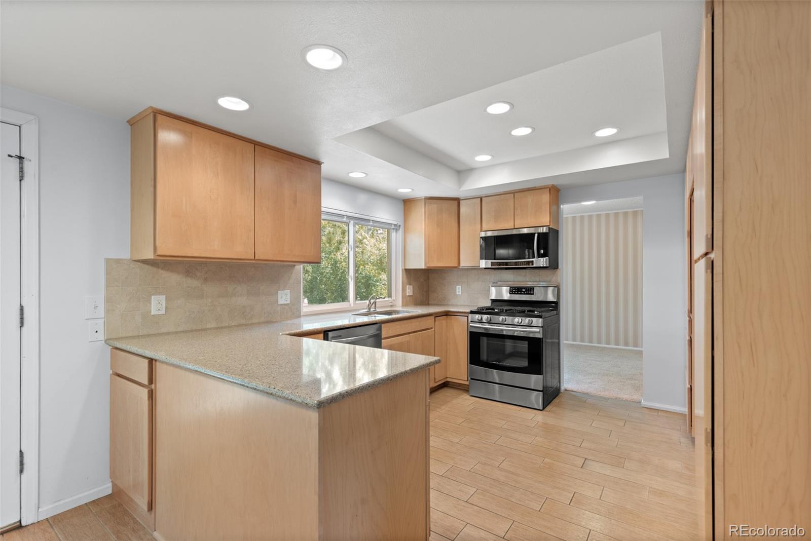 MLS Image #12 for 6360 s jasmine way,centennial, Colorado