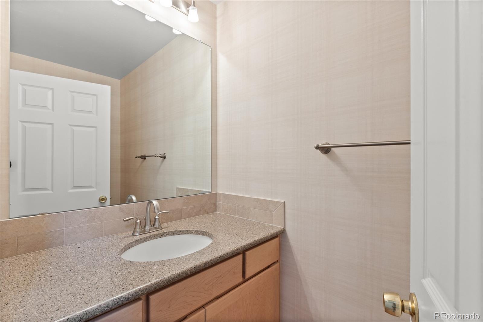 MLS Image #23 for 6360 s jasmine way,centennial, Colorado