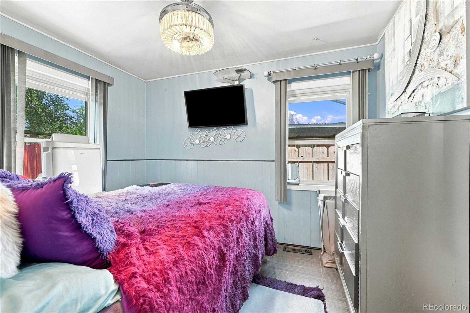 MLS Image #17 for 2065  syracuse street,denver, Colorado