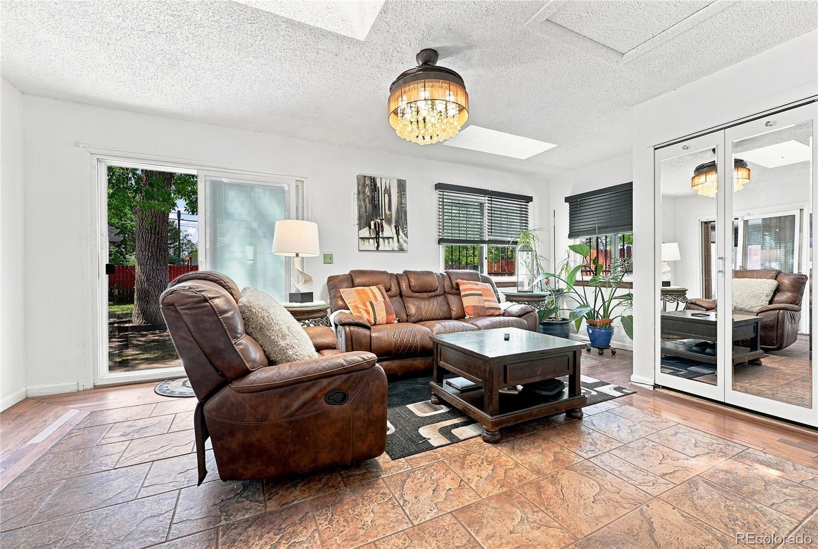 MLS Image #22 for 2065  syracuse street,denver, Colorado