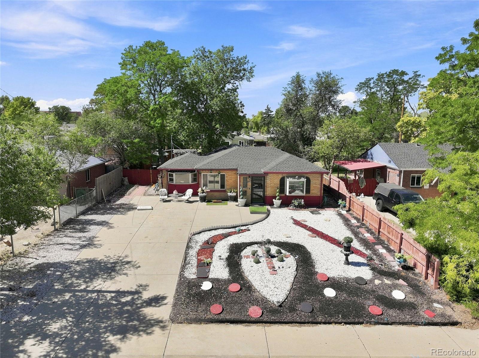 MLS Image #29 for 2065  syracuse street,denver, Colorado