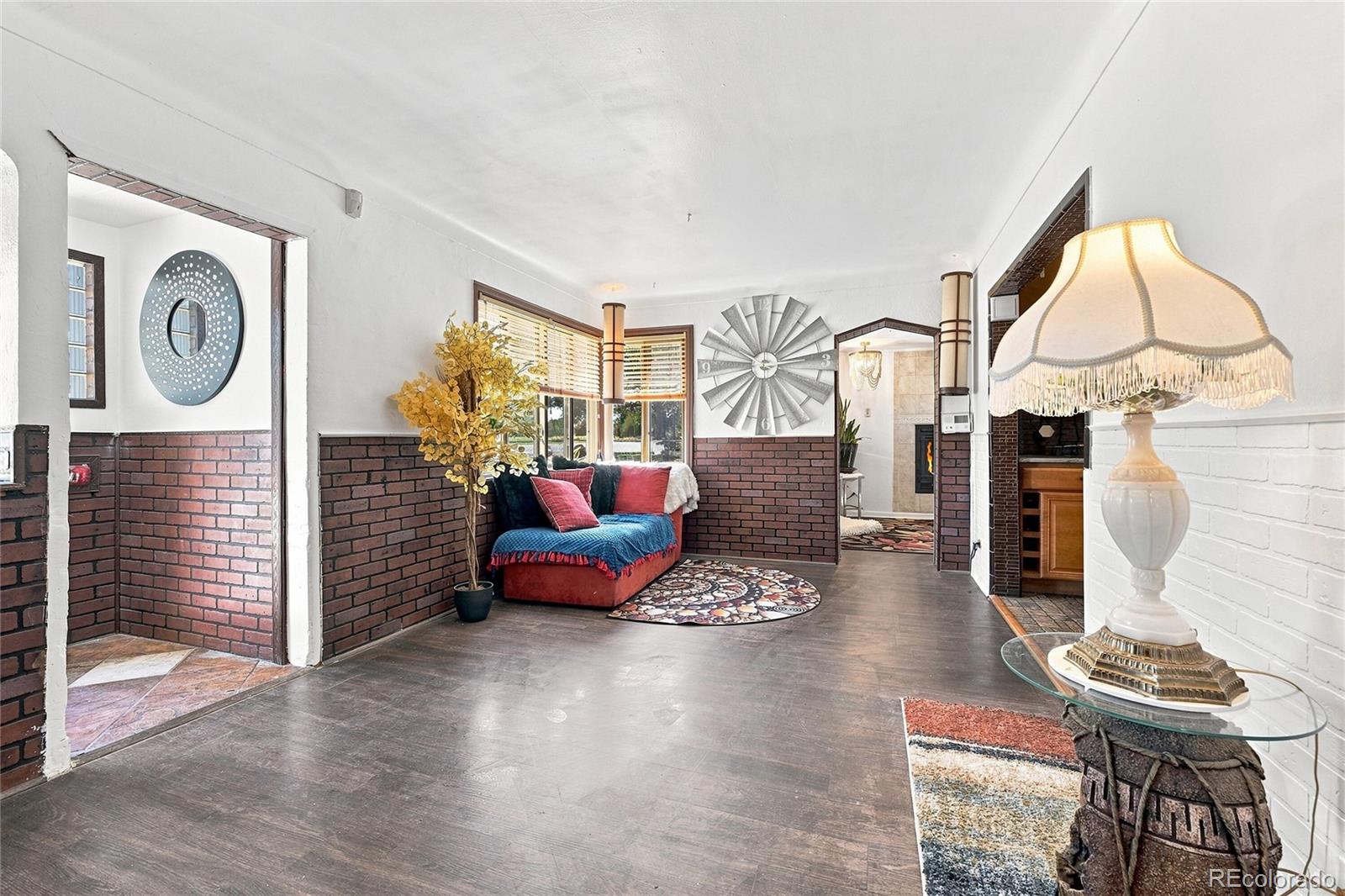 MLS Image #4 for 2065  syracuse street,denver, Colorado