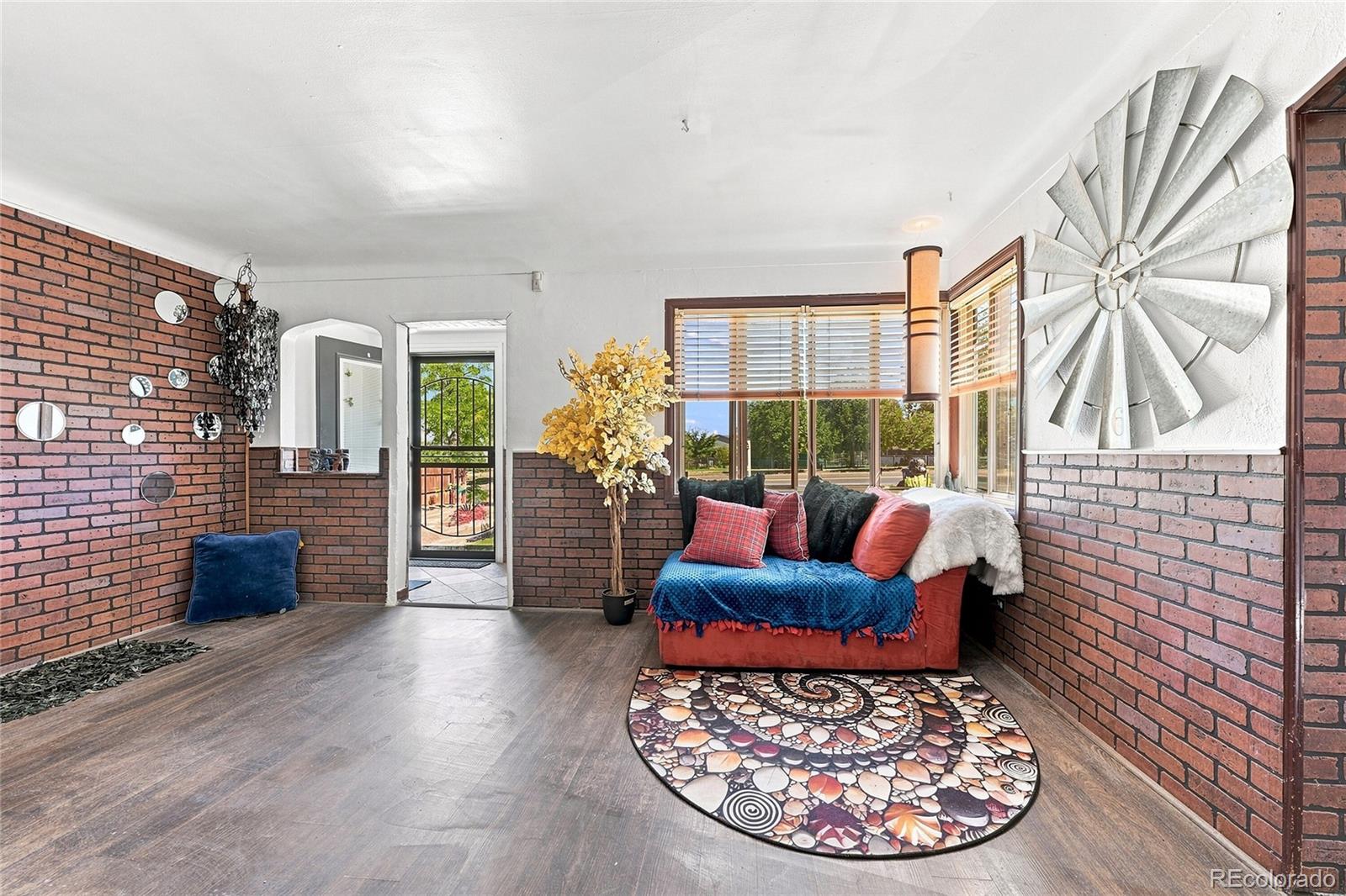 MLS Image #5 for 2065  syracuse street,denver, Colorado