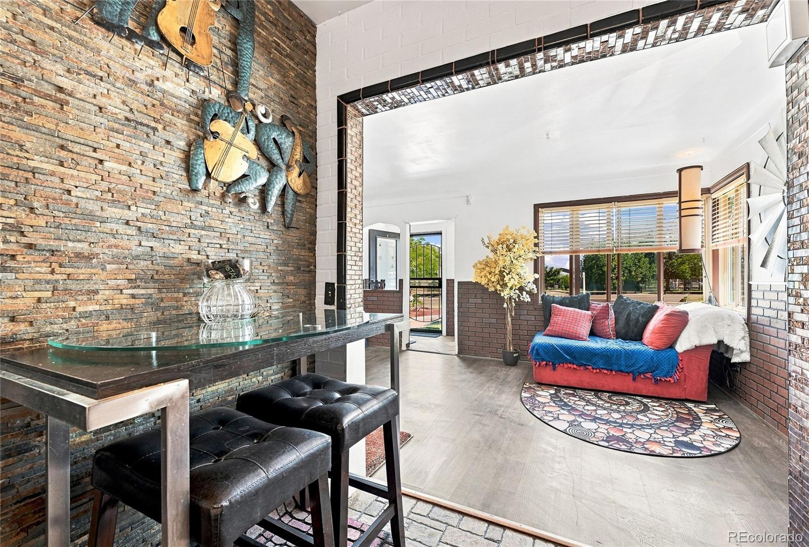 MLS Image #7 for 2065  syracuse street,denver, Colorado