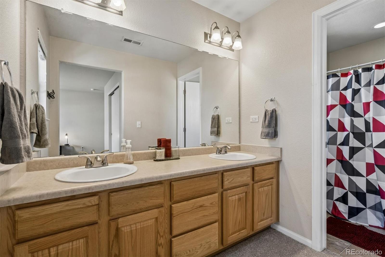 MLS Image #17 for 16034 e 97th avenue,commerce city, Colorado