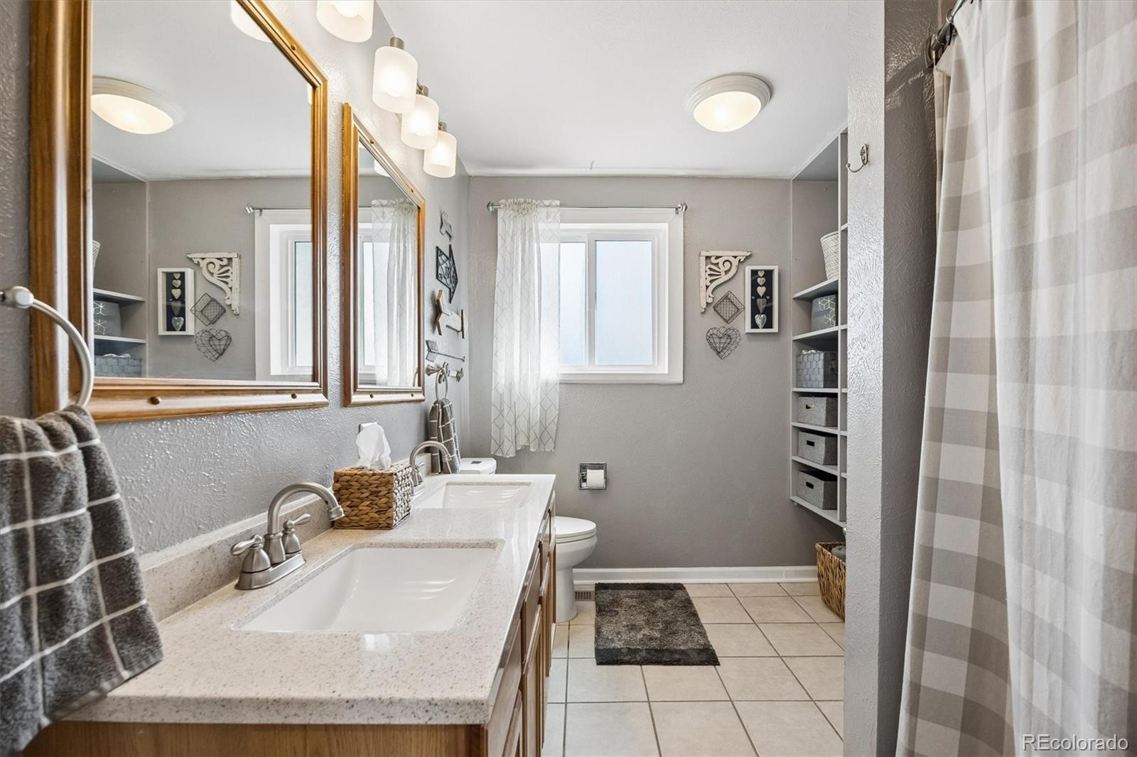 MLS Image #11 for 15882 e girard place,aurora, Colorado