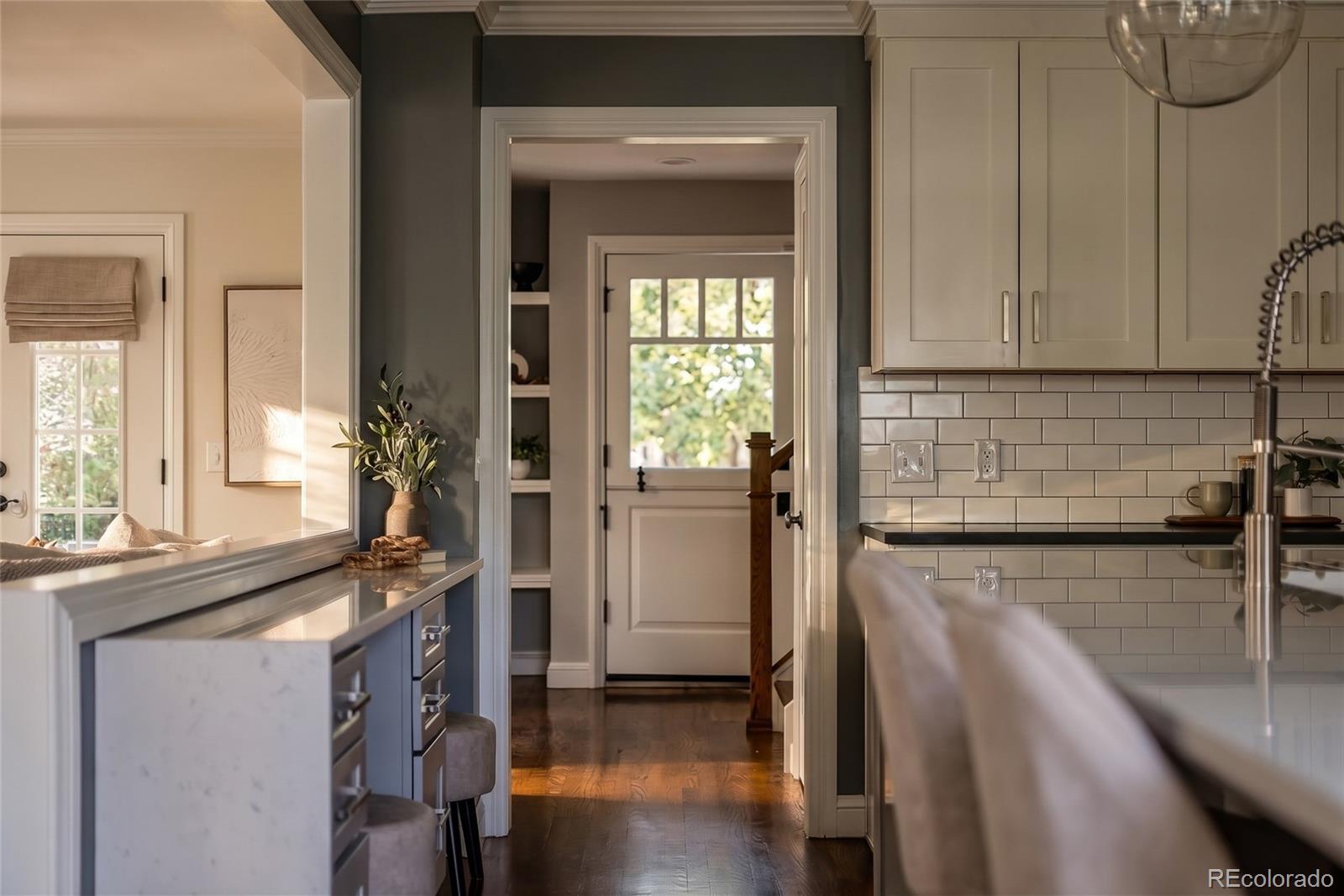MLS Image #15 for 2424 s columbine street,denver, Colorado