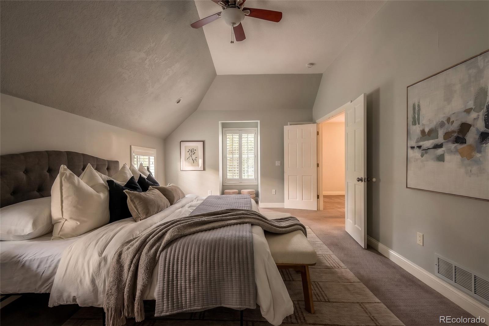 MLS Image #17 for 2424 s columbine street,denver, Colorado
