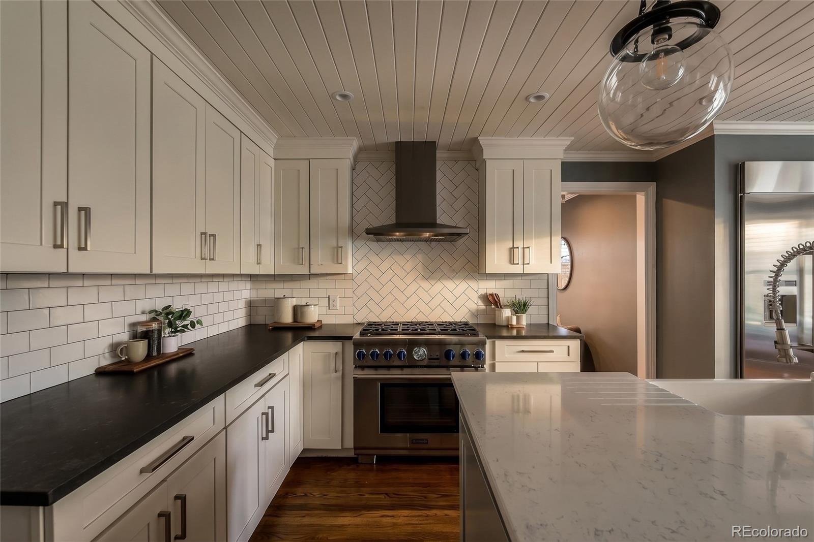 MLS Image #24 for 2424 s columbine street,denver, Colorado