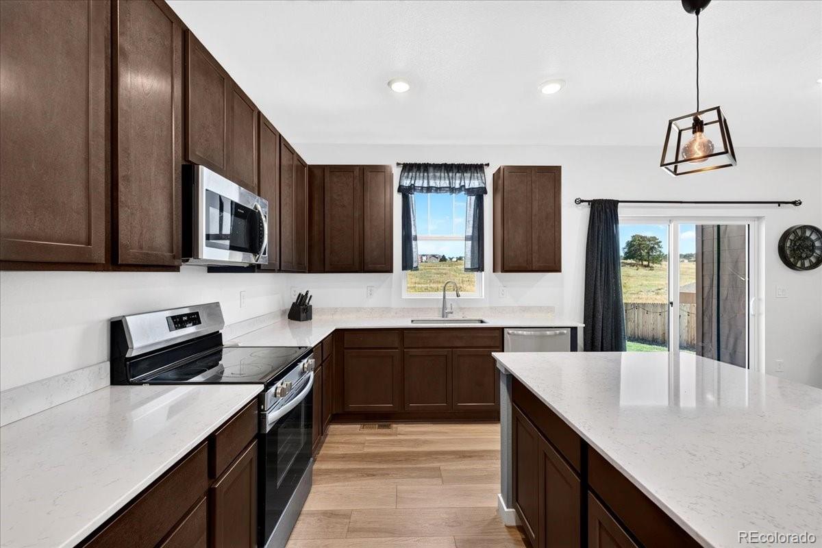MLS Image #8 for 440  paloma way,elizabeth, Colorado