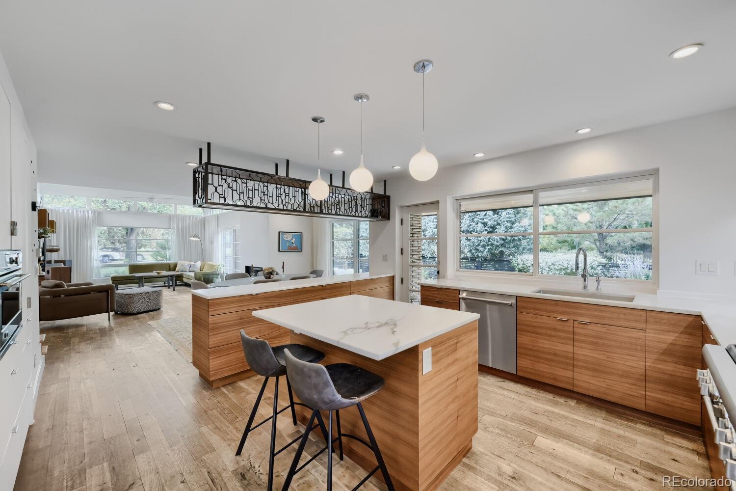 MLS Image #18 for 4807 e 6th avenue parkway,denver, Colorado