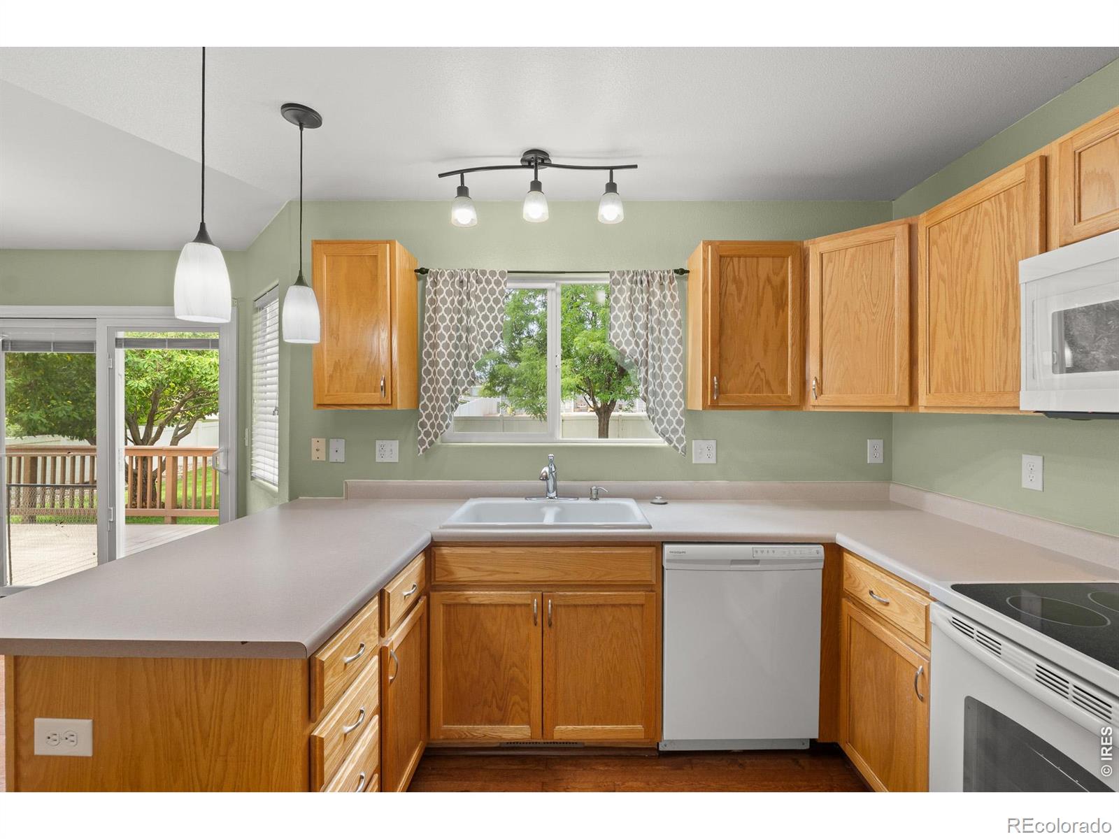 MLS Image #16 for 3413  rialto avenue,evans, Colorado