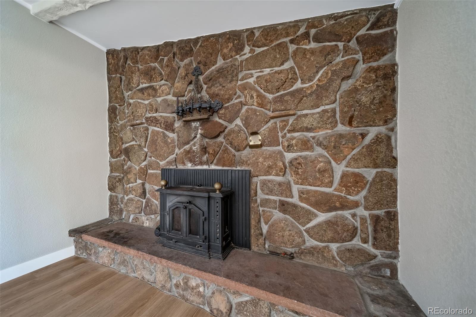 MLS Image #18 for 472 s perry street,denver, Colorado