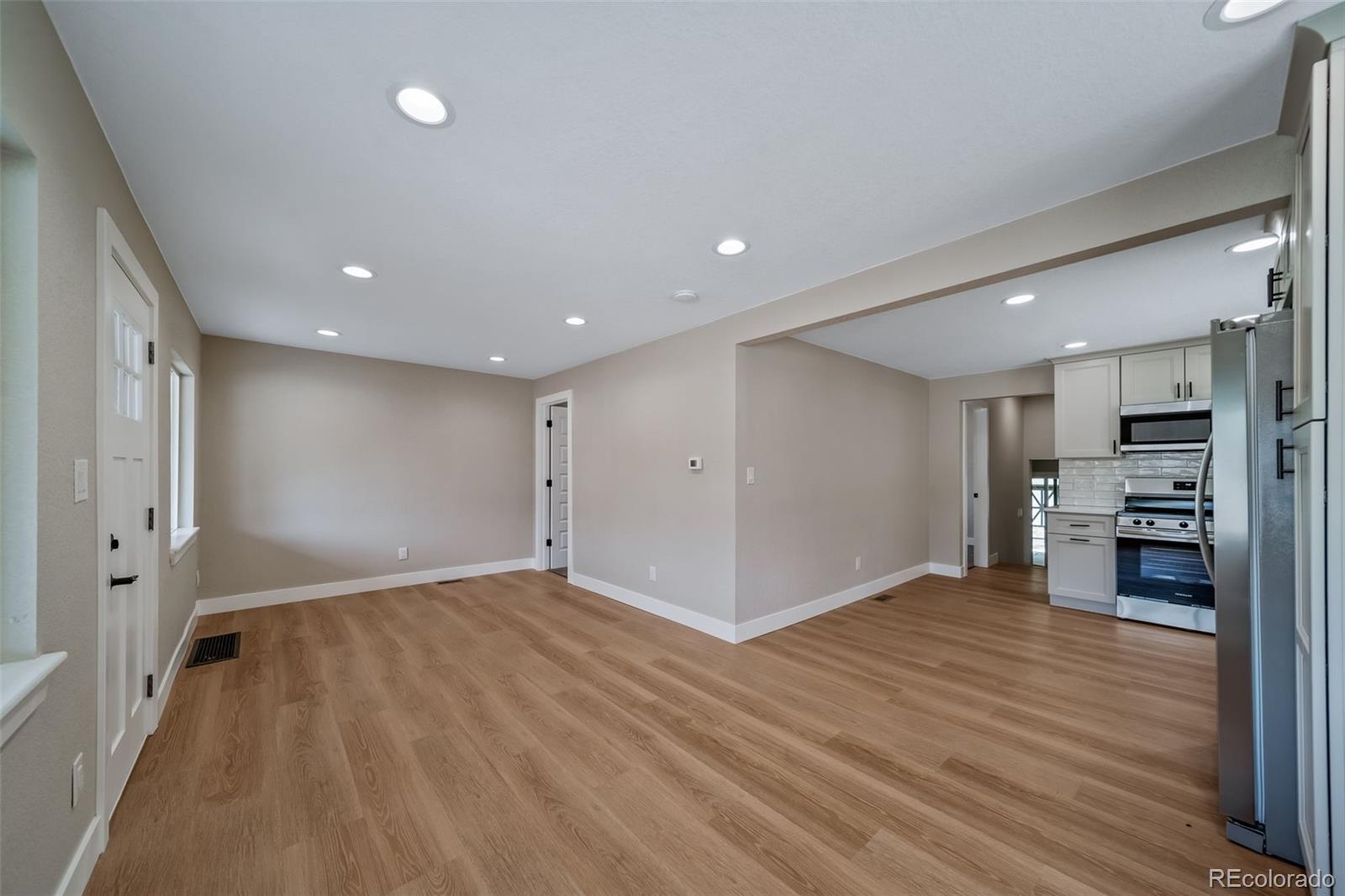 MLS Image #7 for 472 s perry street,denver, Colorado