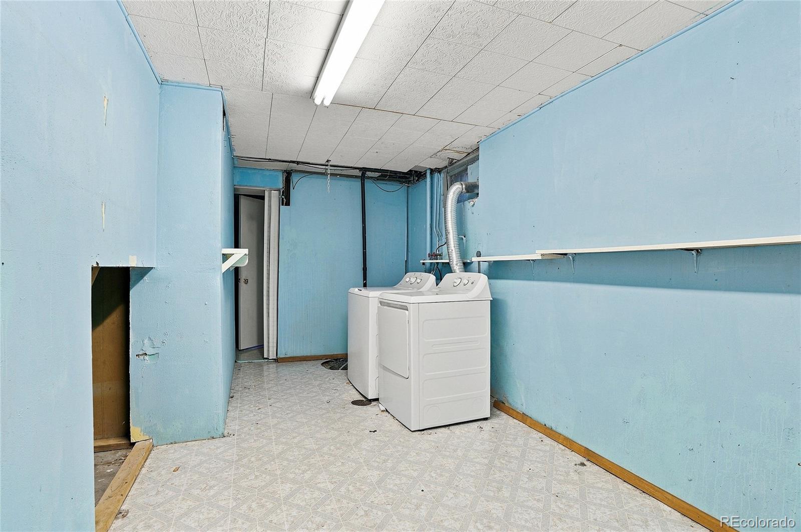 MLS Image #24 for 204  tucson street,aurora, Colorado