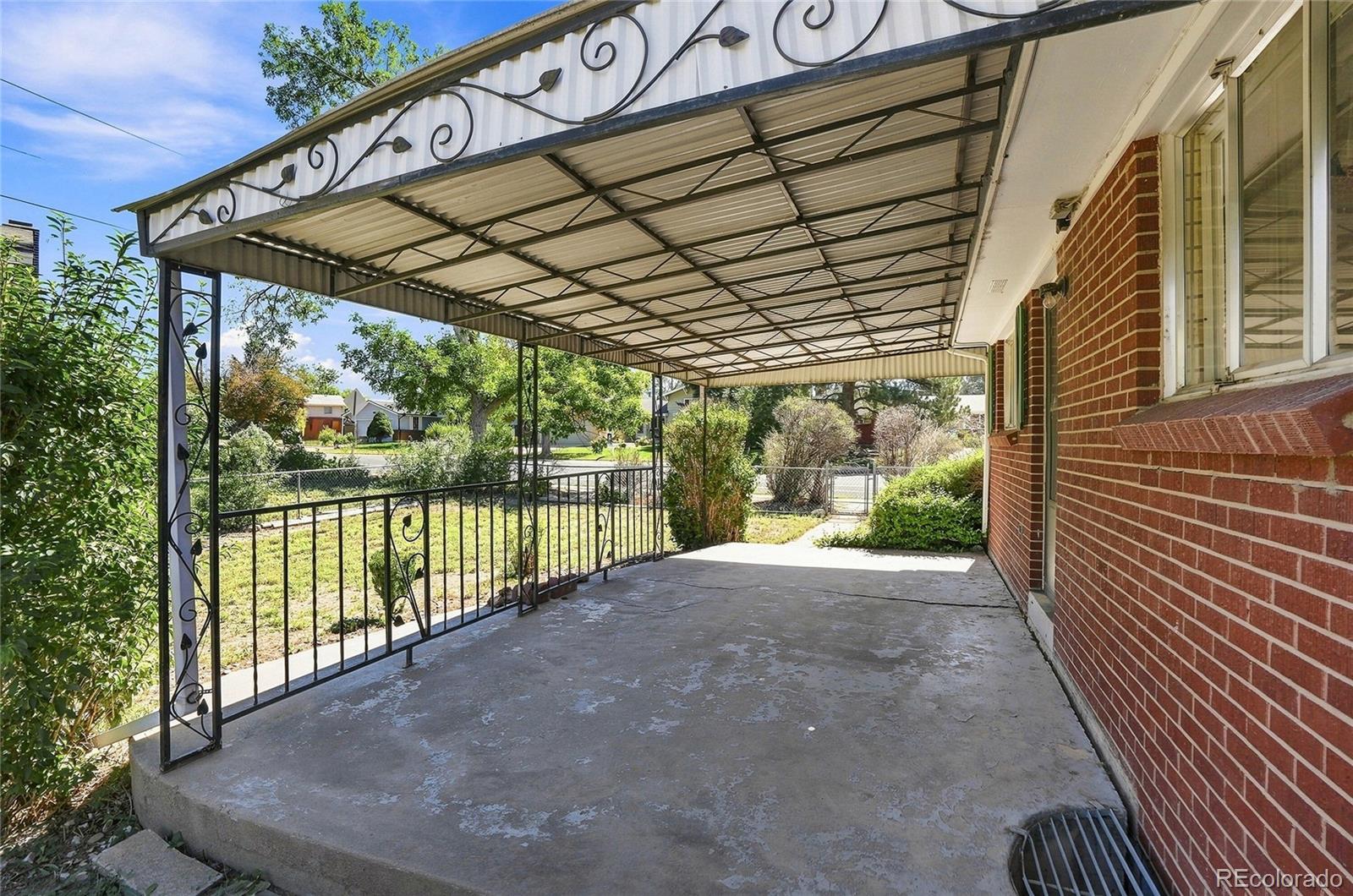 MLS Image #26 for 204  tucson street,aurora, Colorado