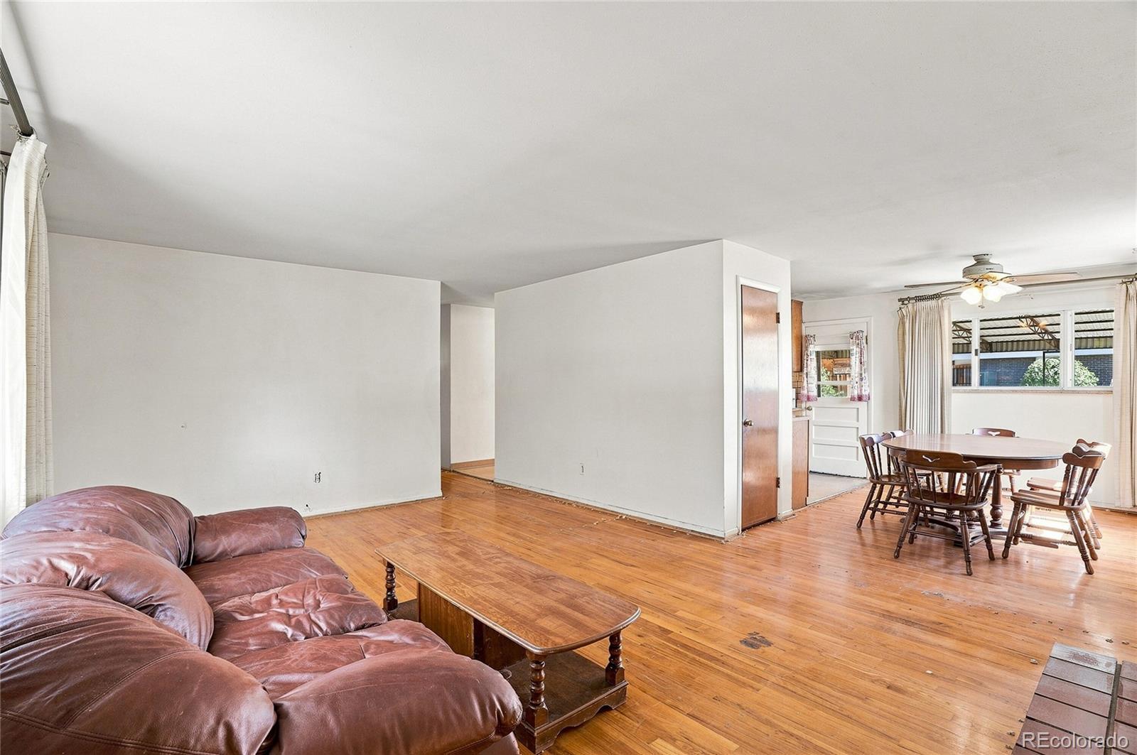 MLS Image #6 for 204  tucson street,aurora, Colorado