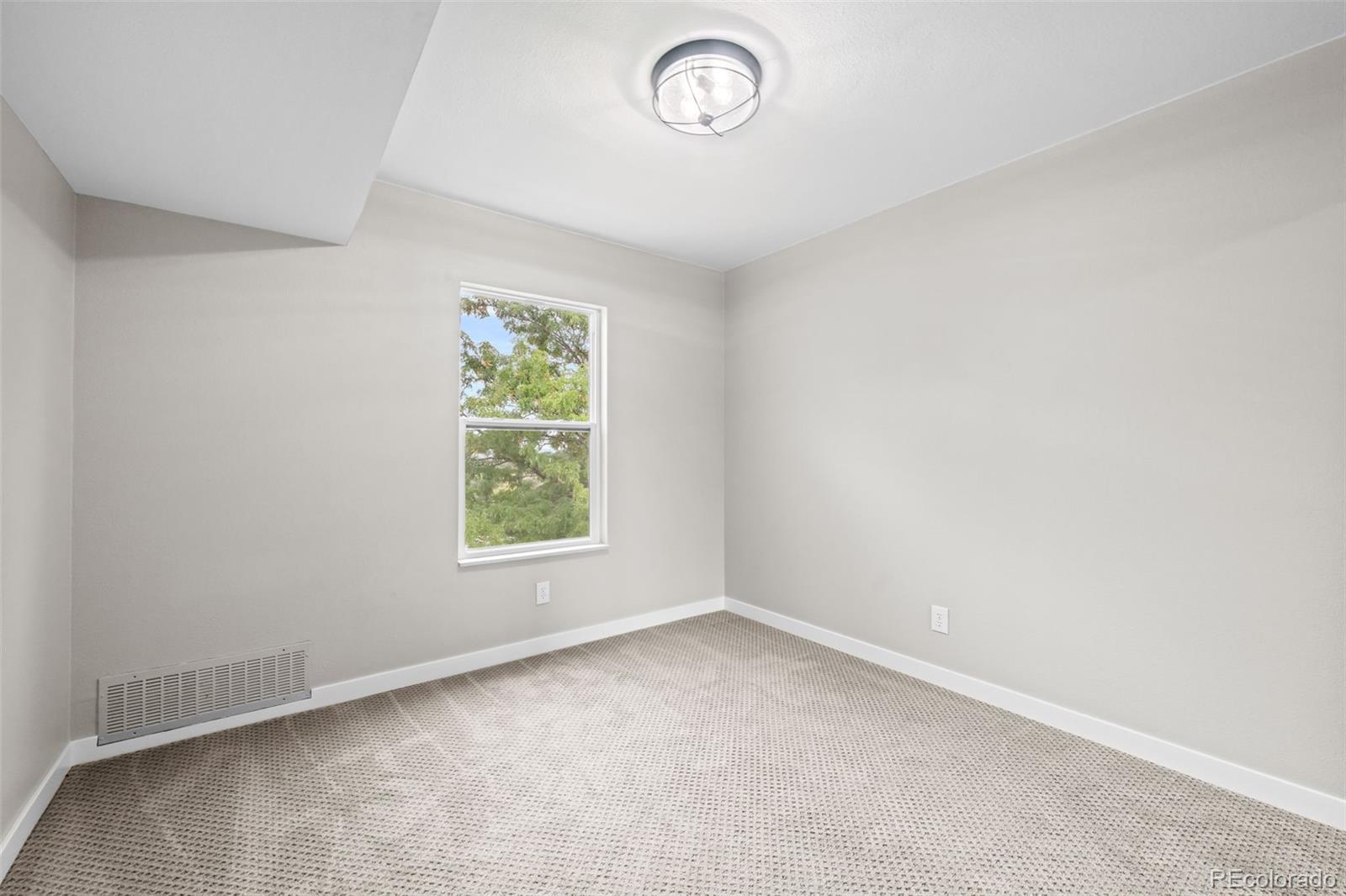 MLS Image #14 for 579  wright street,denver, Colorado
