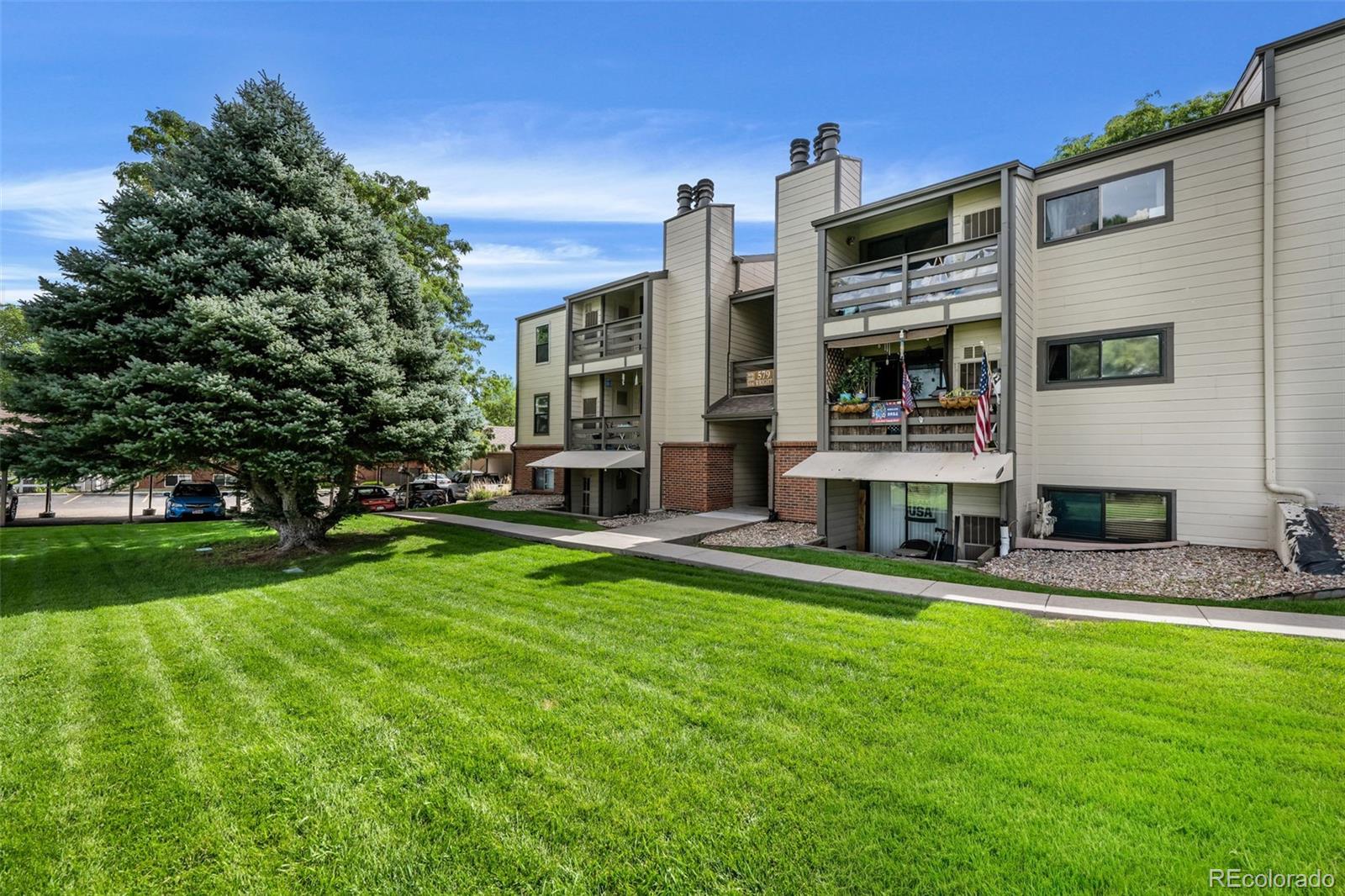 MLS Image #18 for 579  wright street,denver, Colorado