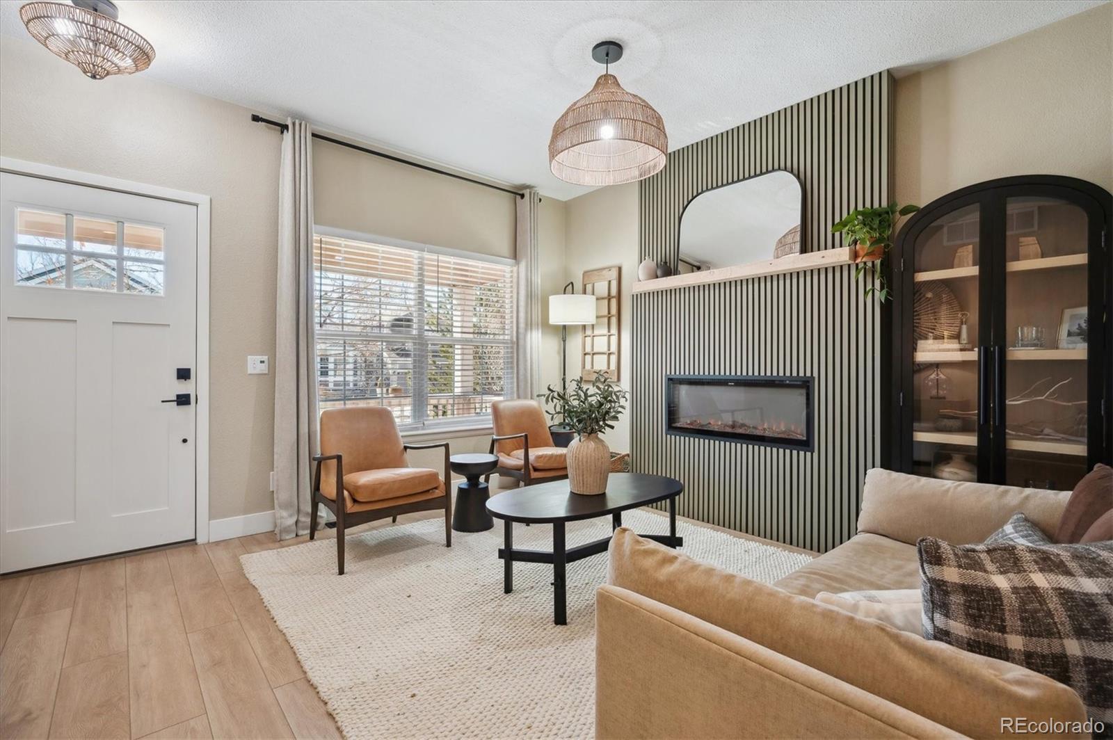 MLS Image #2 for 1099  thornbury place,highlands ranch, Colorado
