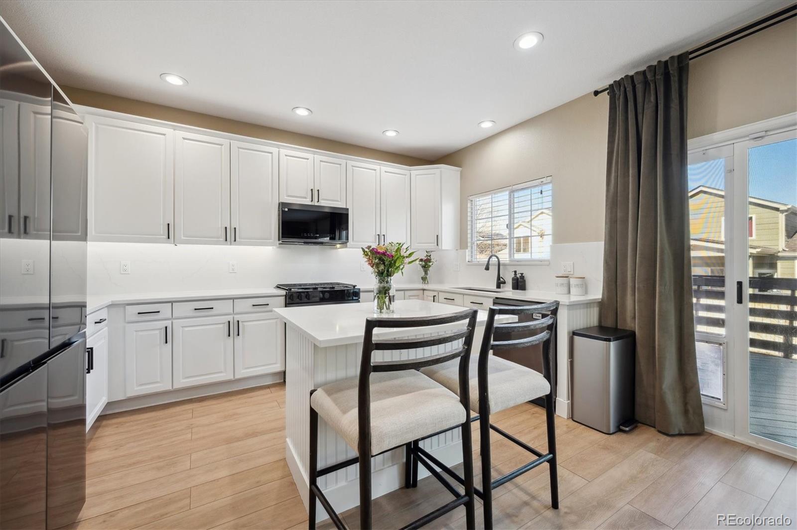 MLS Image #4 for 1099  thornbury place,highlands ranch, Colorado