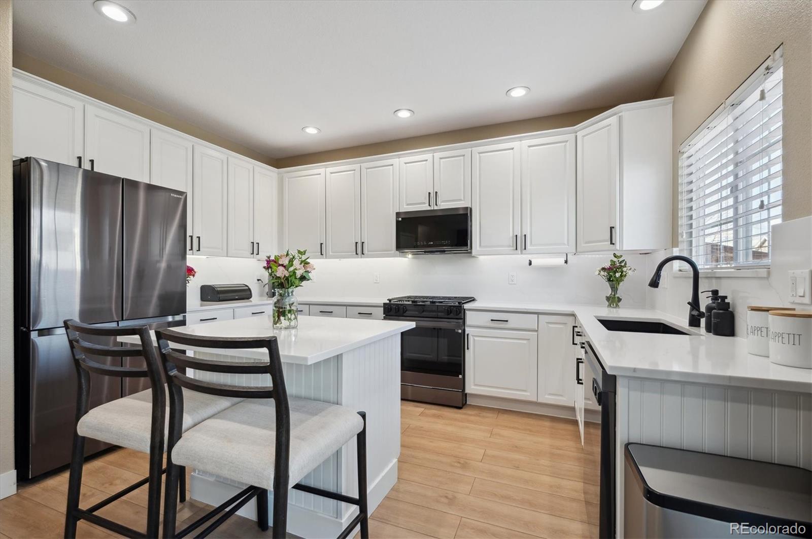 MLS Image #5 for 1099  thornbury place,highlands ranch, Colorado