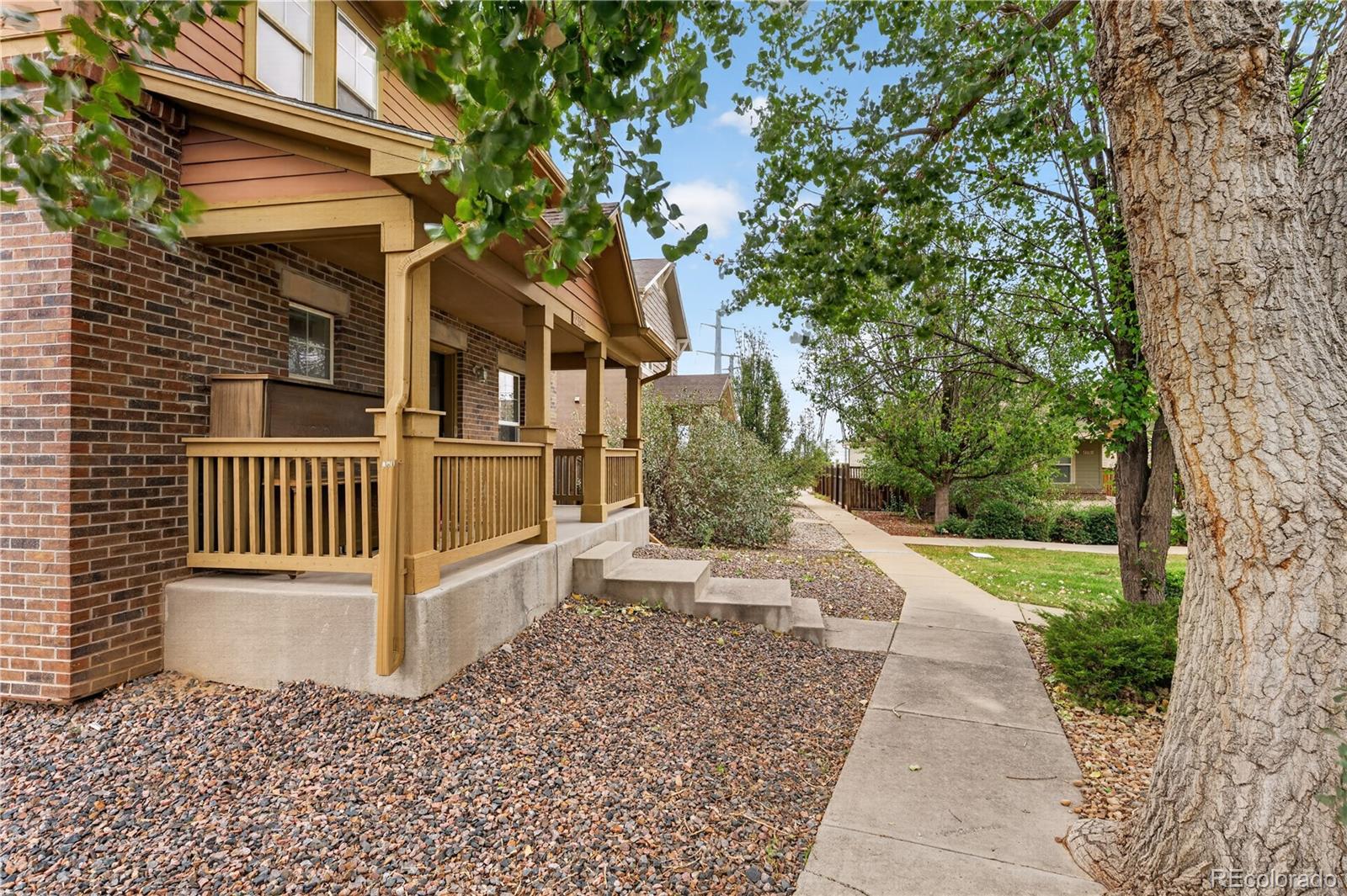 MLS Image #2 for 23341 e saratoga circle,aurora, Colorado