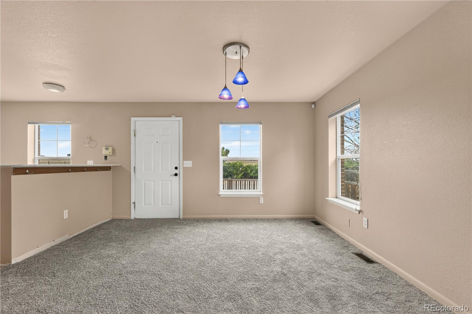 MLS Image #8 for 23341 e saratoga circle,aurora, Colorado