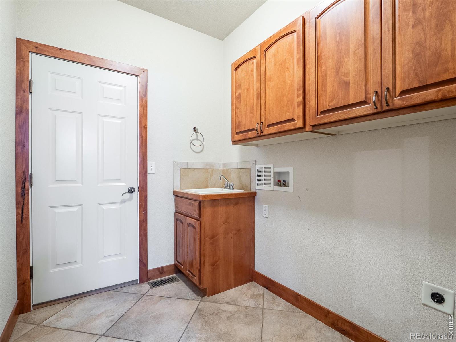 MLS Image #18 for 4890  avon avenue,loveland, Colorado