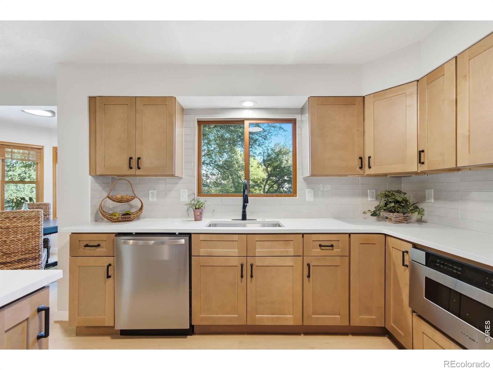 MLS Image #10 for 1318  sanford drive,fort collins, Colorado