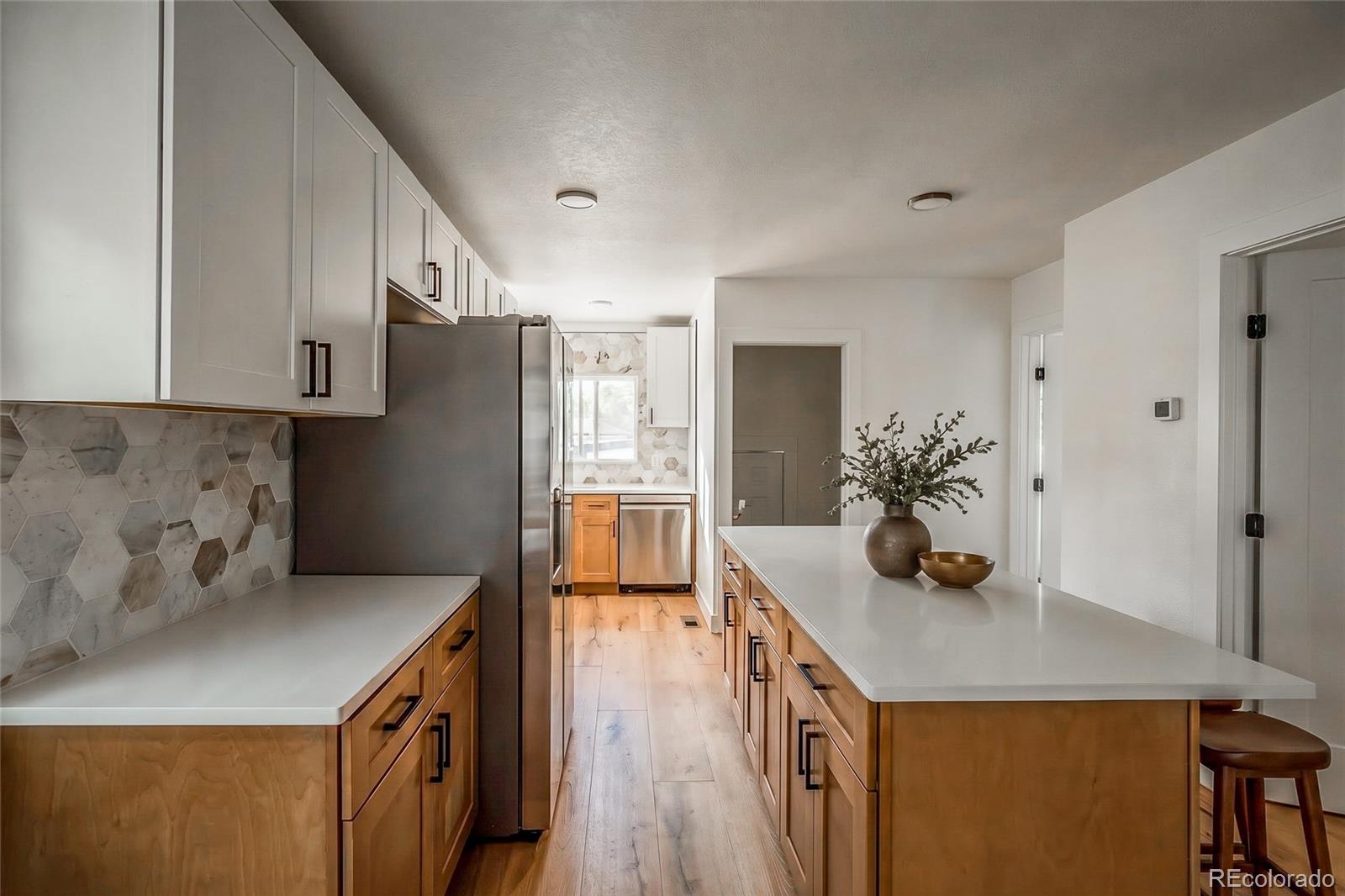 MLS Image #15 for 3217 n clayton street,denver, Colorado