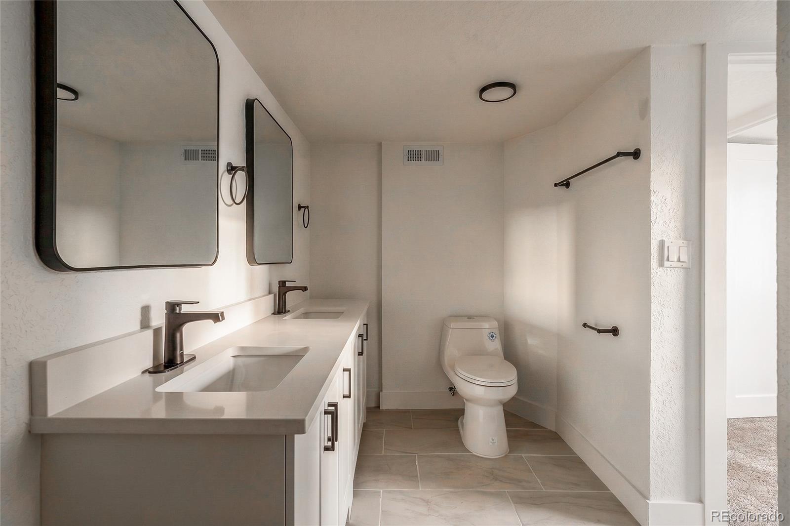MLS Image #21 for 3217 n clayton street,denver, Colorado