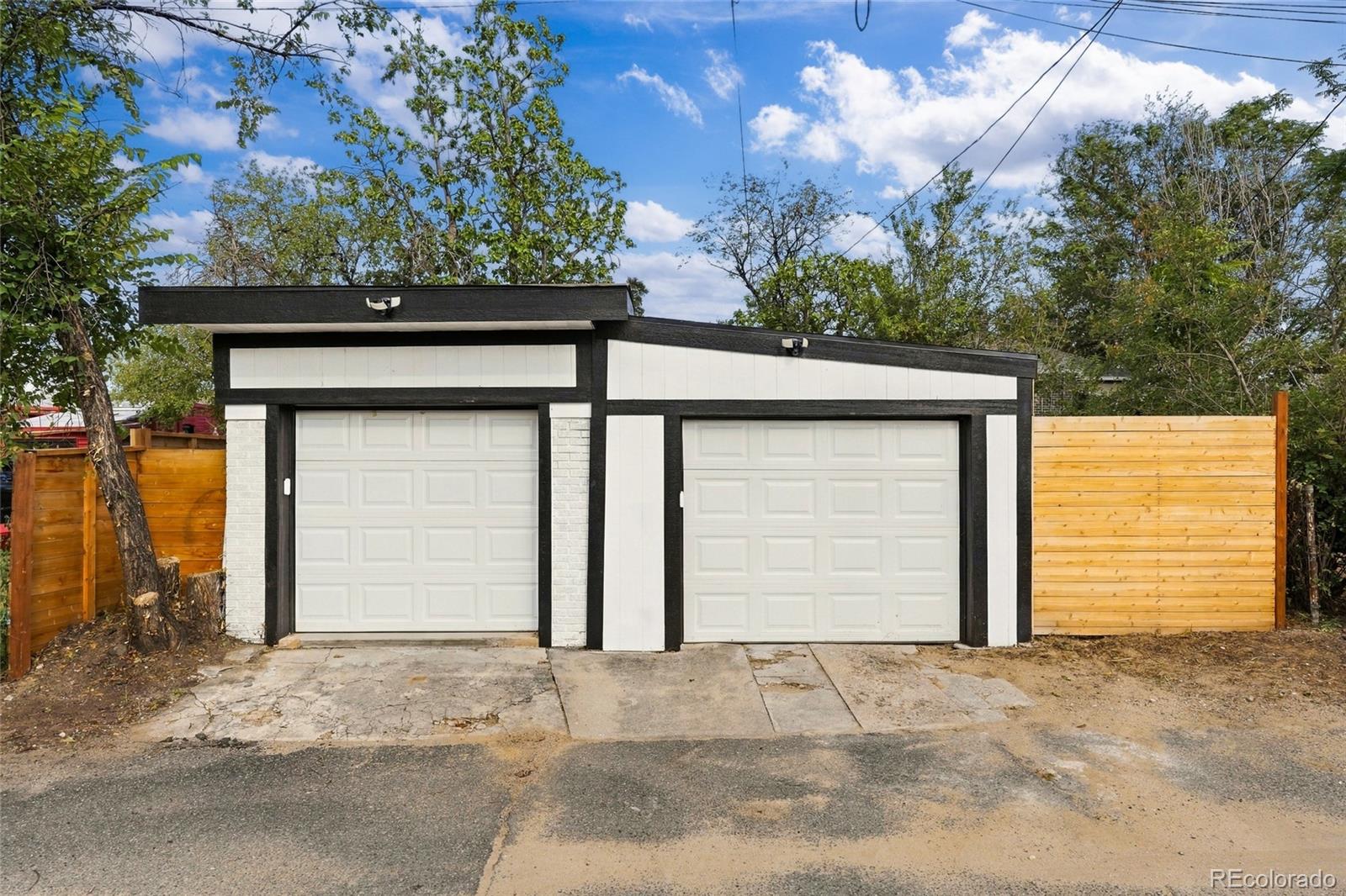 MLS Image #5 for 3217 n clayton street,denver, Colorado
