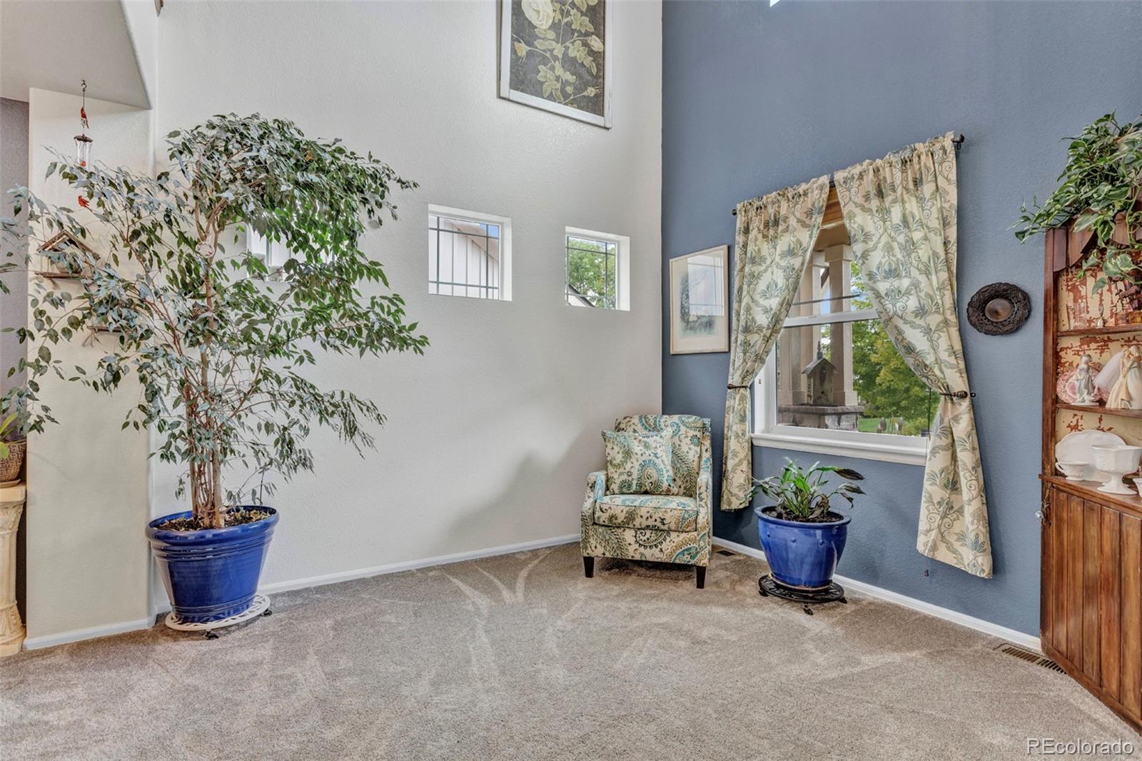 MLS Image #3 for 25048 e canal place,aurora, Colorado